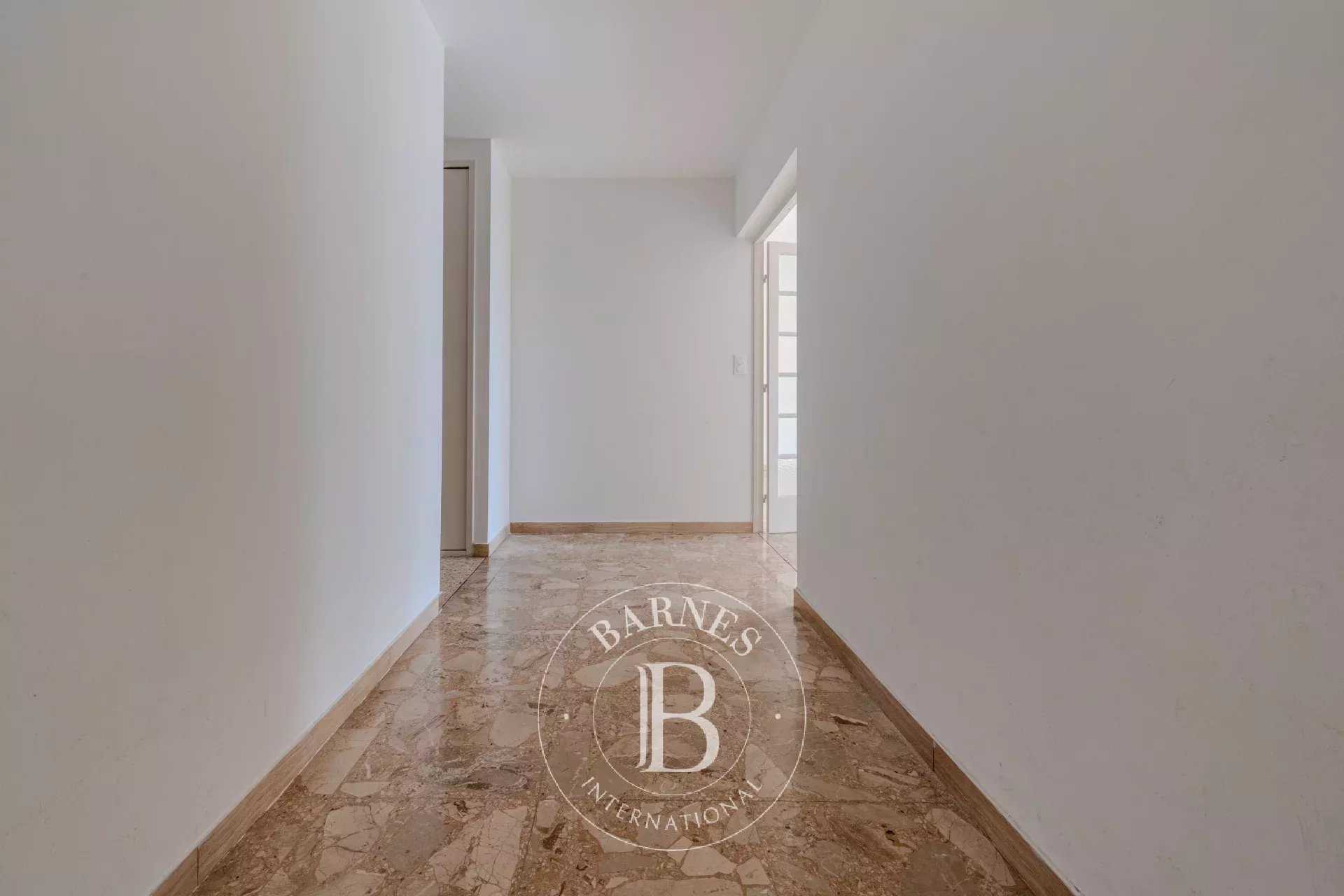 Aix-en-Provence  - Apartment 3 Bedrooms