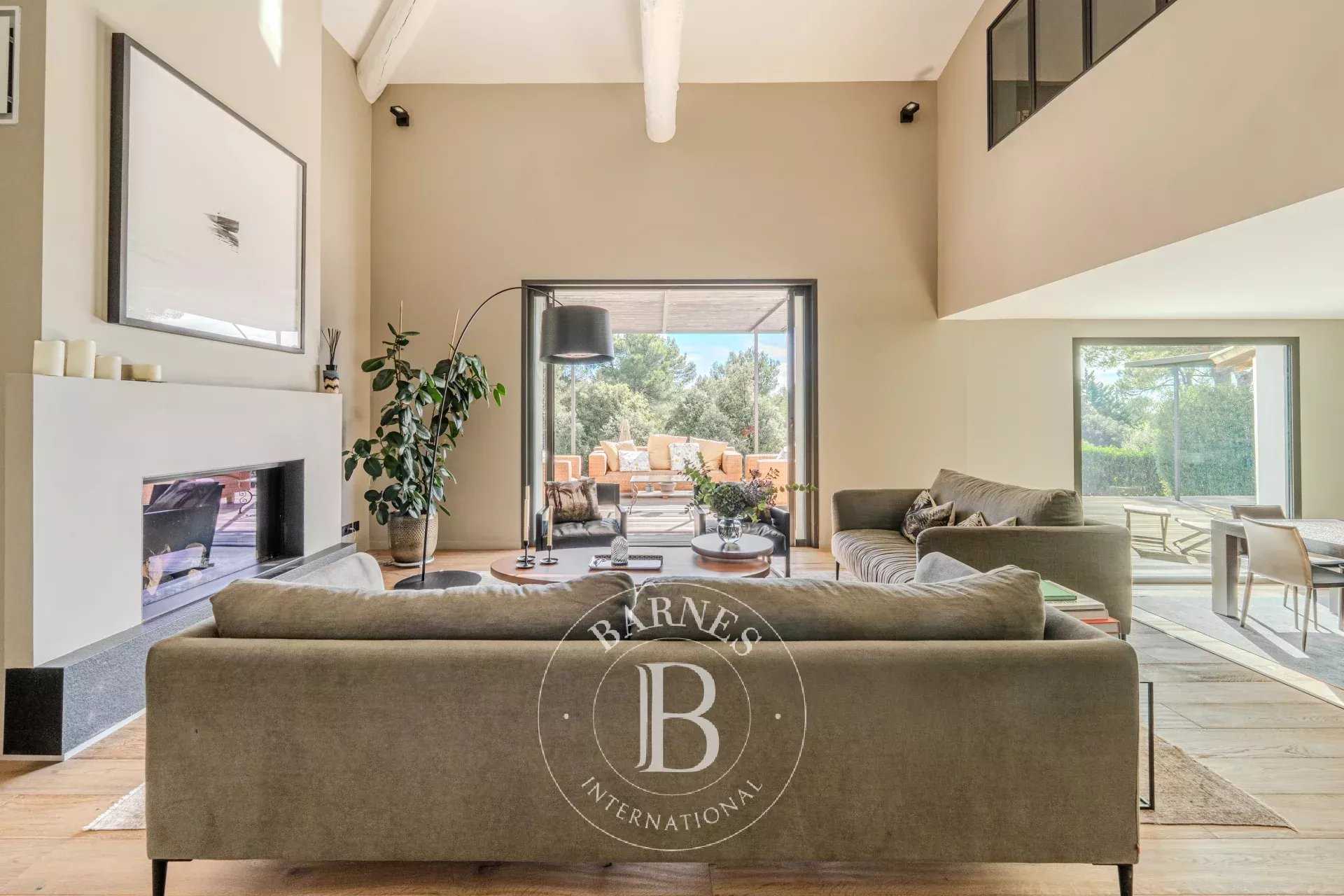 Aix-en-Provence  - House 5 Bedrooms