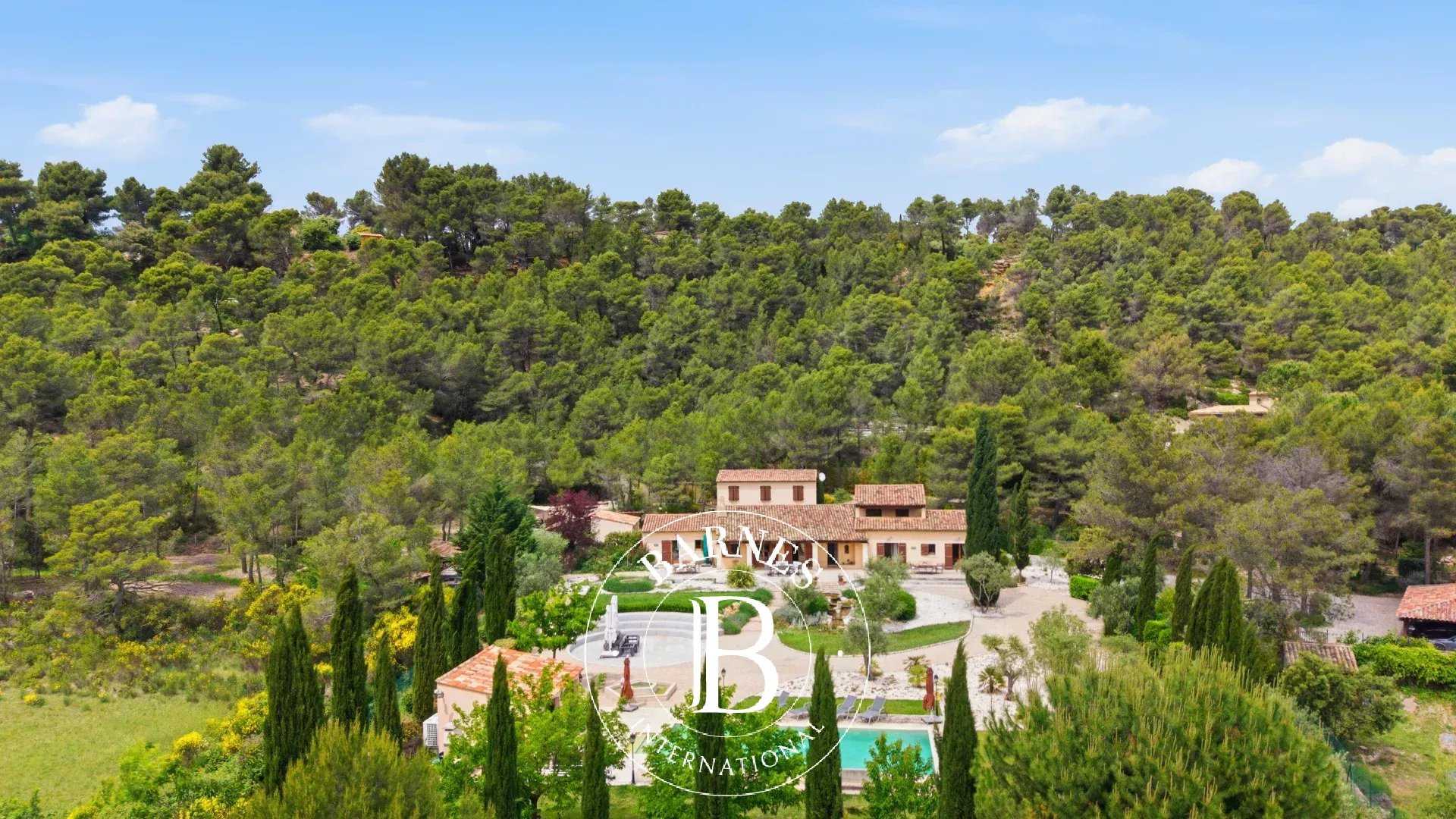 Aix-en-Provence  - House 8 Bedrooms