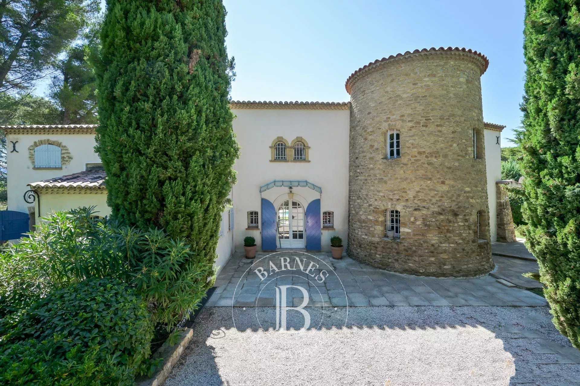 Aix-en-Provence  - House 4 Bedrooms