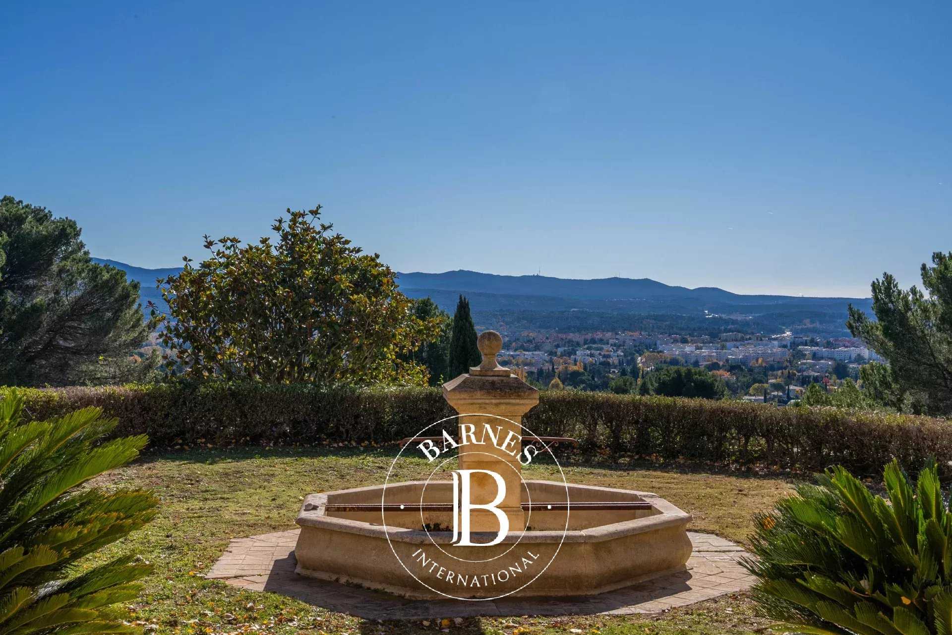 Aix-en-Provence  - Bastide 10 Bedrooms