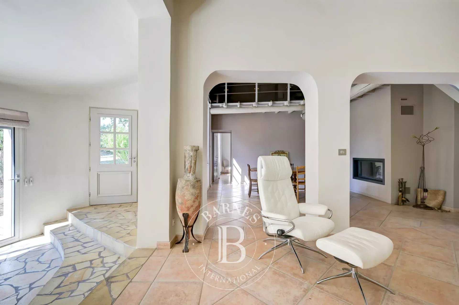Aix-en-Provence  - House 3 Bedrooms
