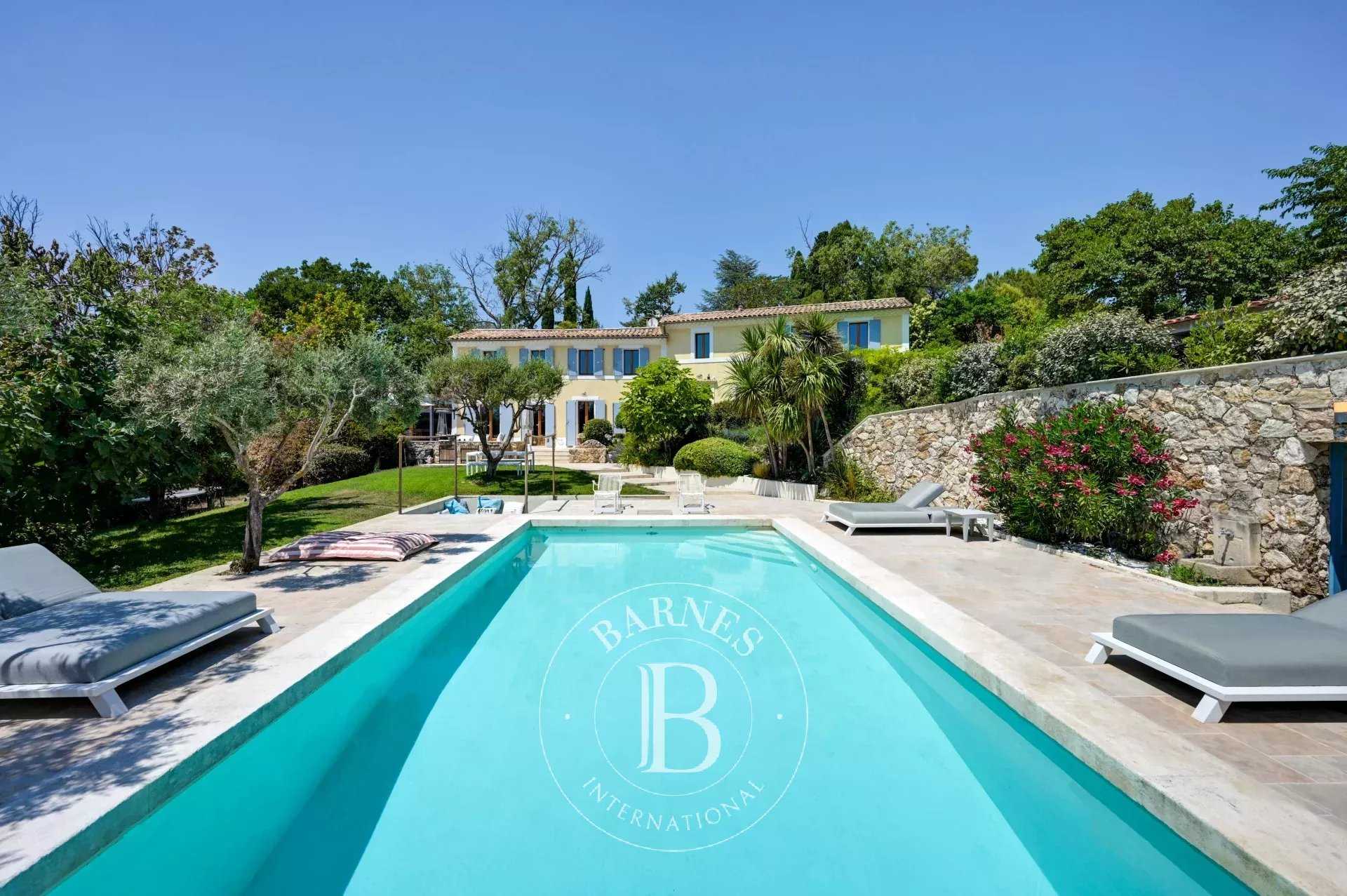 House Aix-en-Provence  -  ref 85507973 (picture 1)
