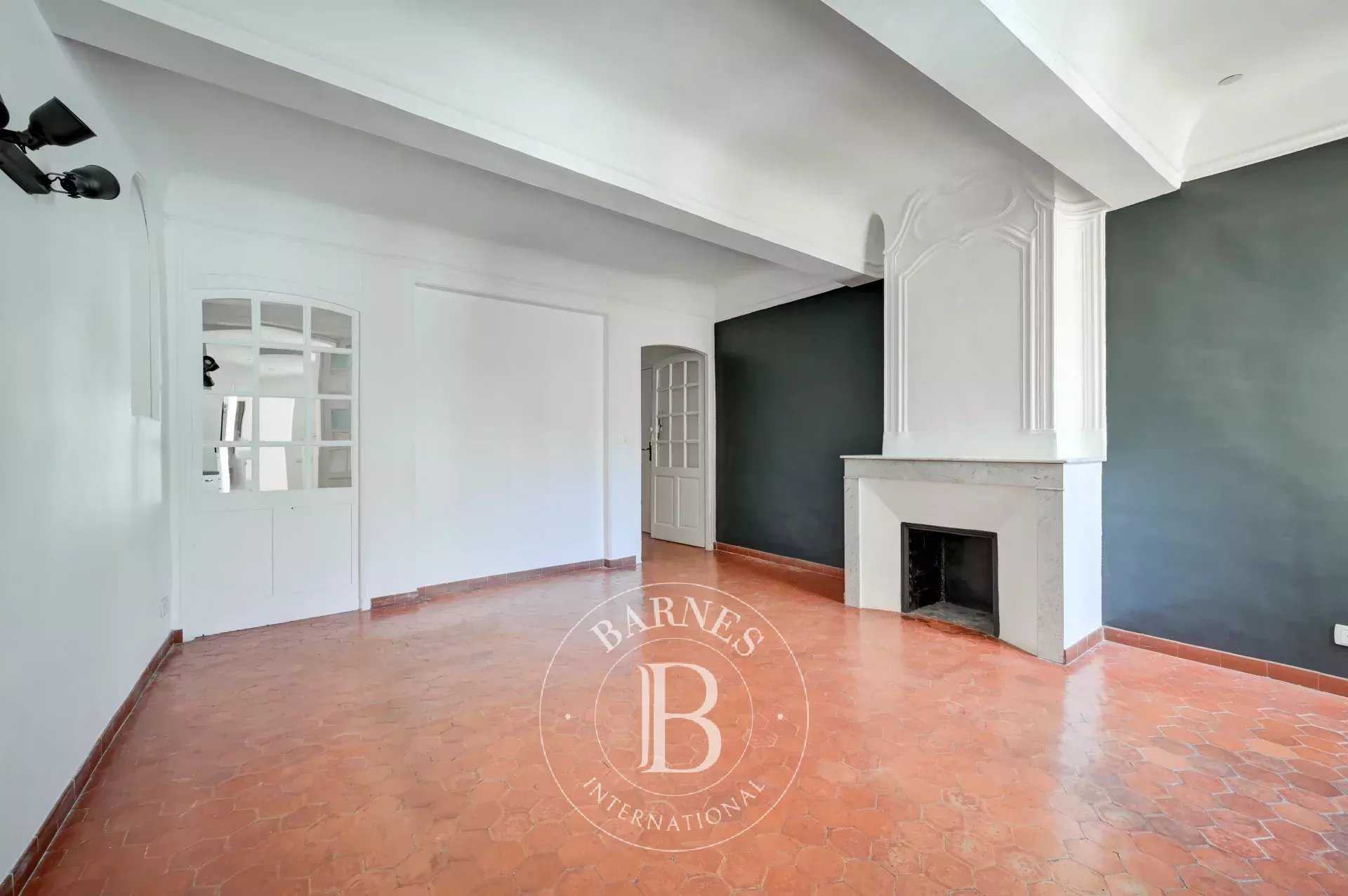 Apartment Aix-en-Provence  -  ref 86125247 (picture 3)