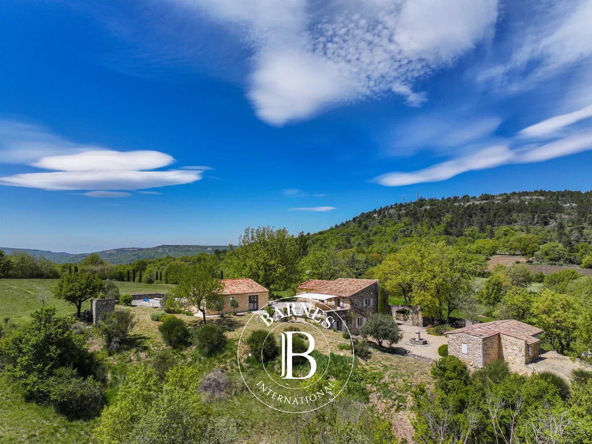 Maison Céreste-en-Luberon  -  ref 84623362 (picture 1)