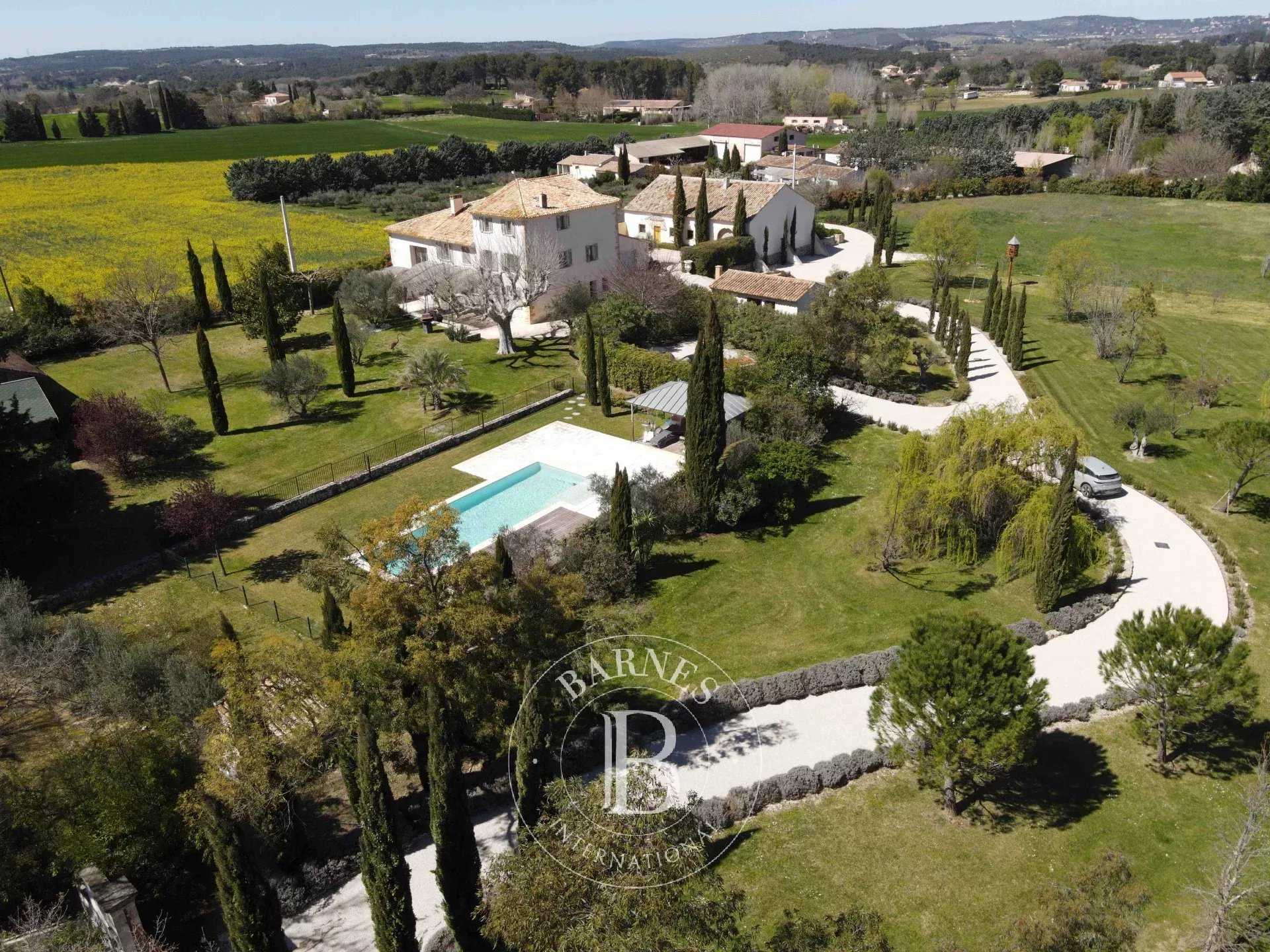 Maison Aix-en-Provence  -  ref 85363698 (picture 1)
