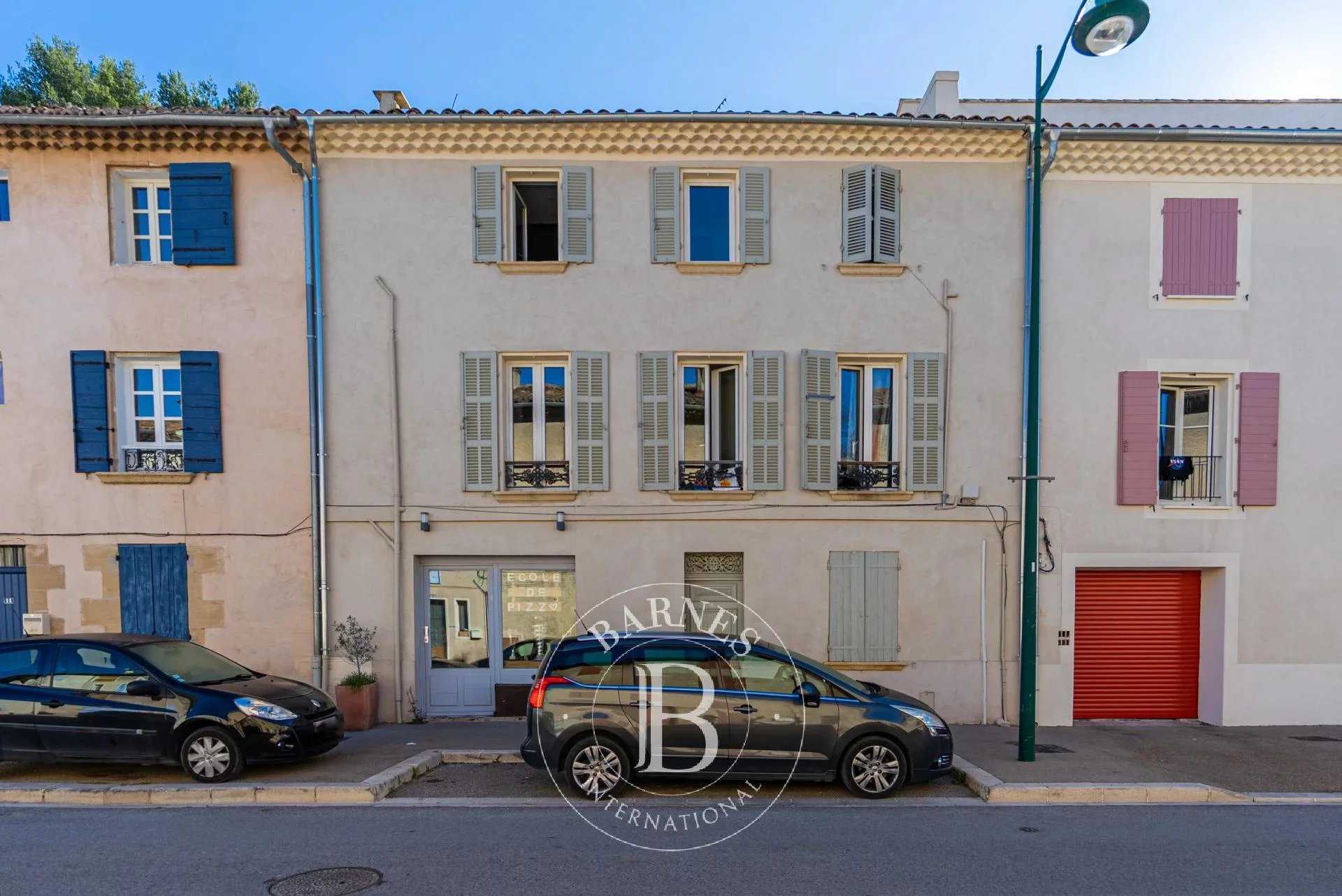 Appartement Aix-en-Provence  -  ref 82205471 (picture 1)