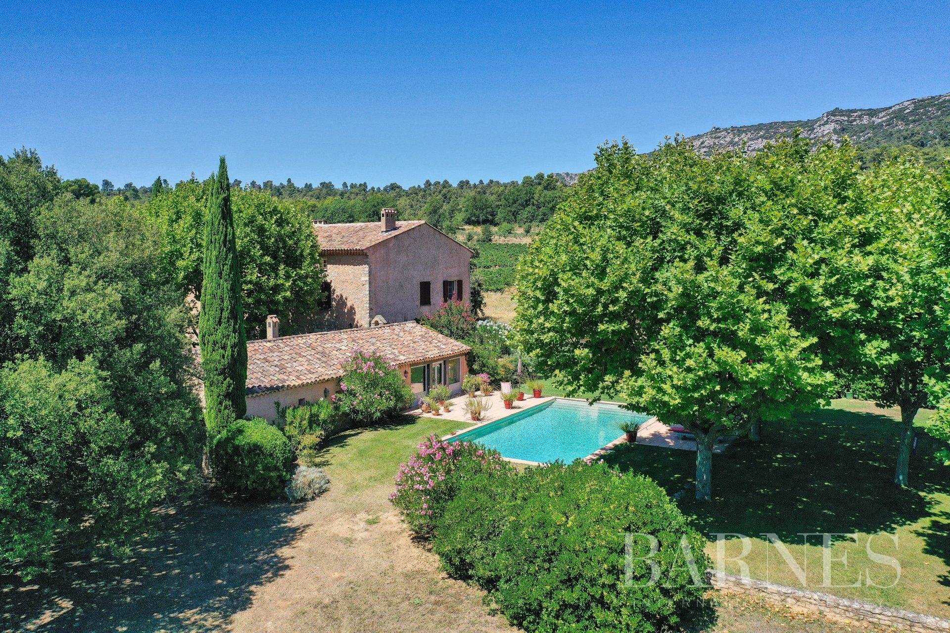 Property Aix-en-Provence  -  ref 5852994 (picture 3)