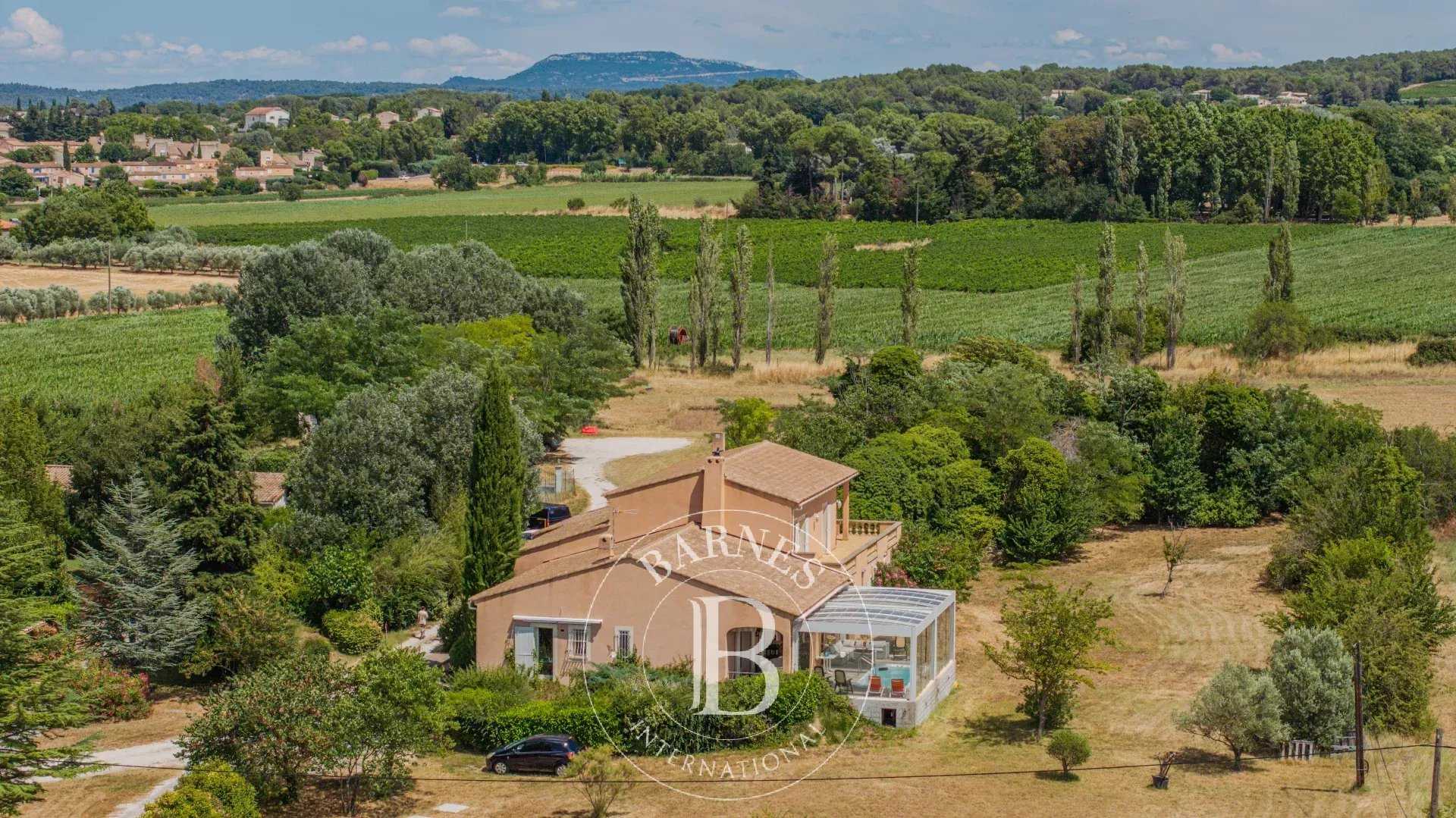 Maison Aix-en-Provence  -  ref 85920443 (picture 1)