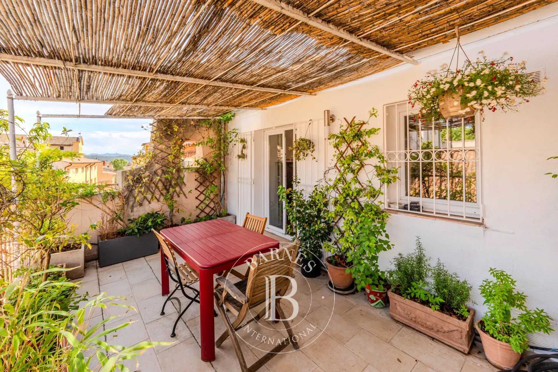 Appartement Aix-en-Provence  -  ref 85923470 (picture 2)