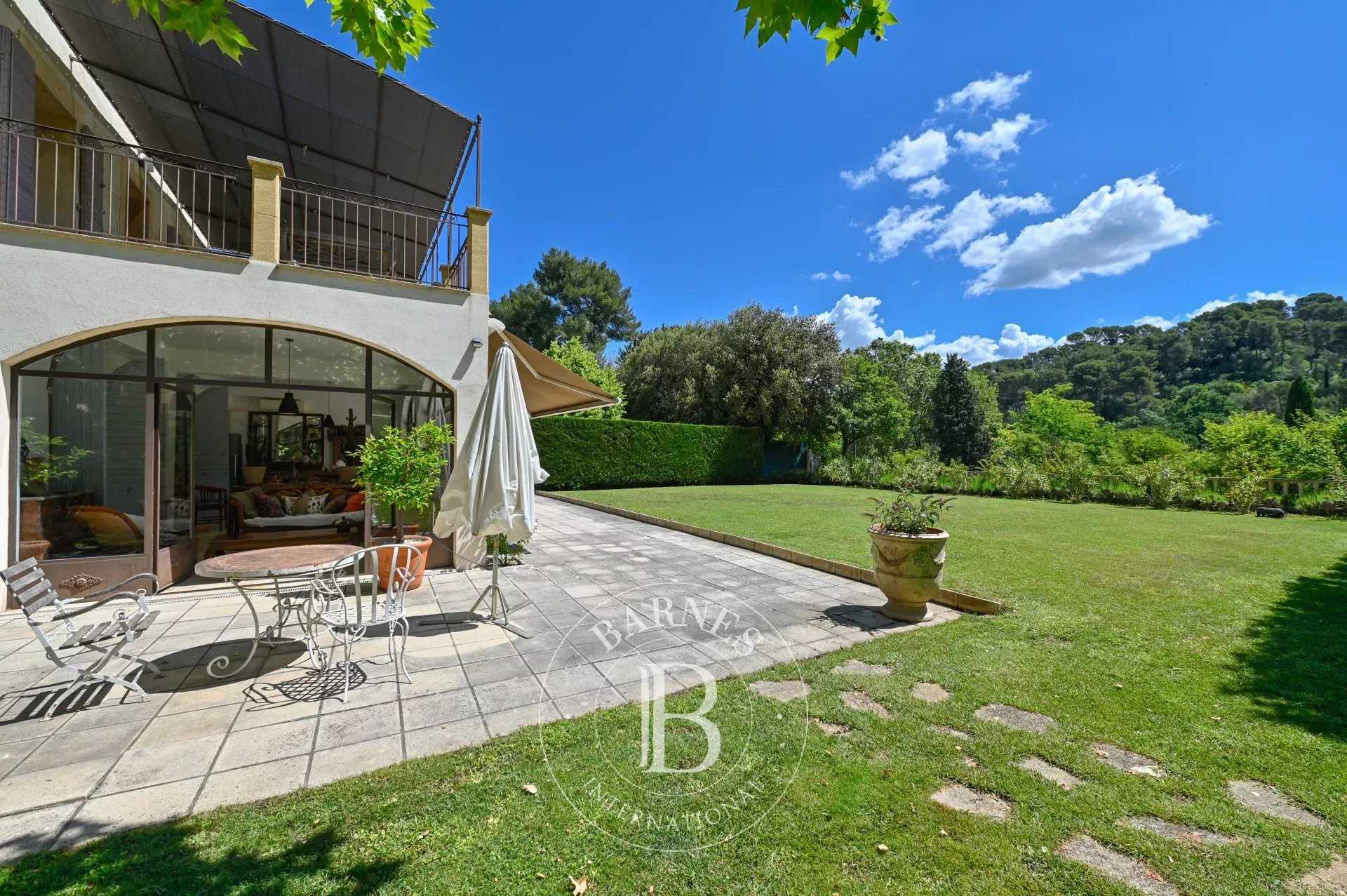 Maison Aix-en-Provence  -  ref 83352700 (picture 3)