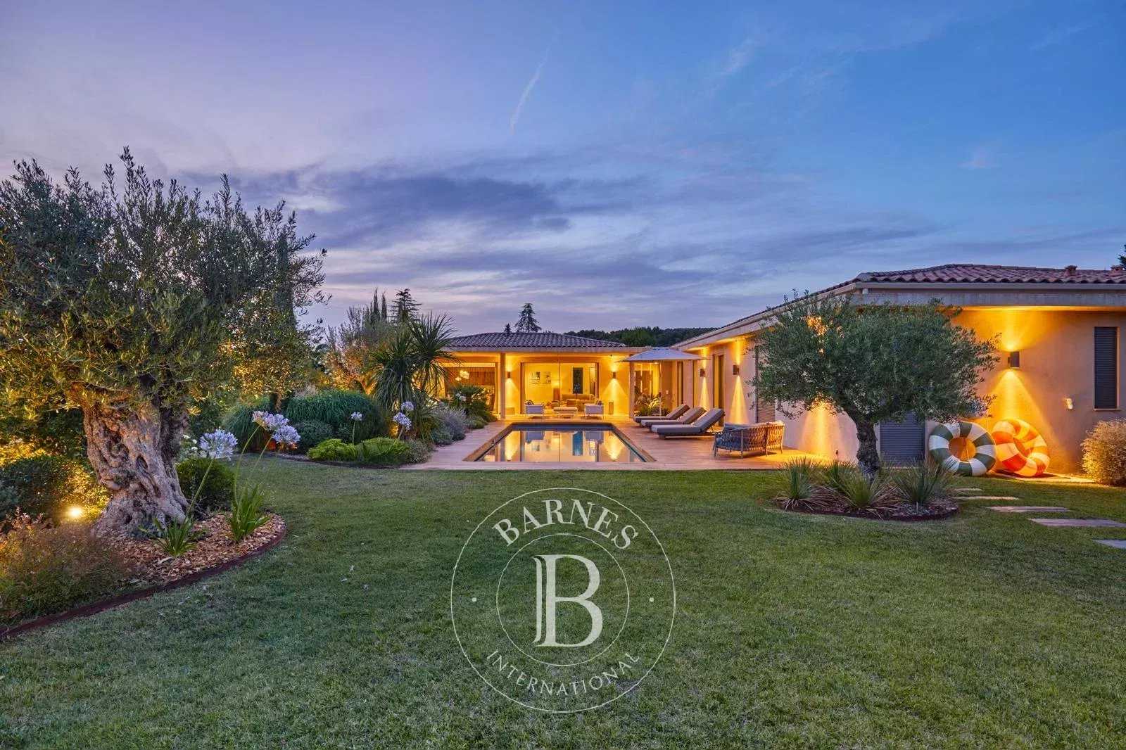 House Aix-en-Provence  -  ref 85976719 (picture 3)