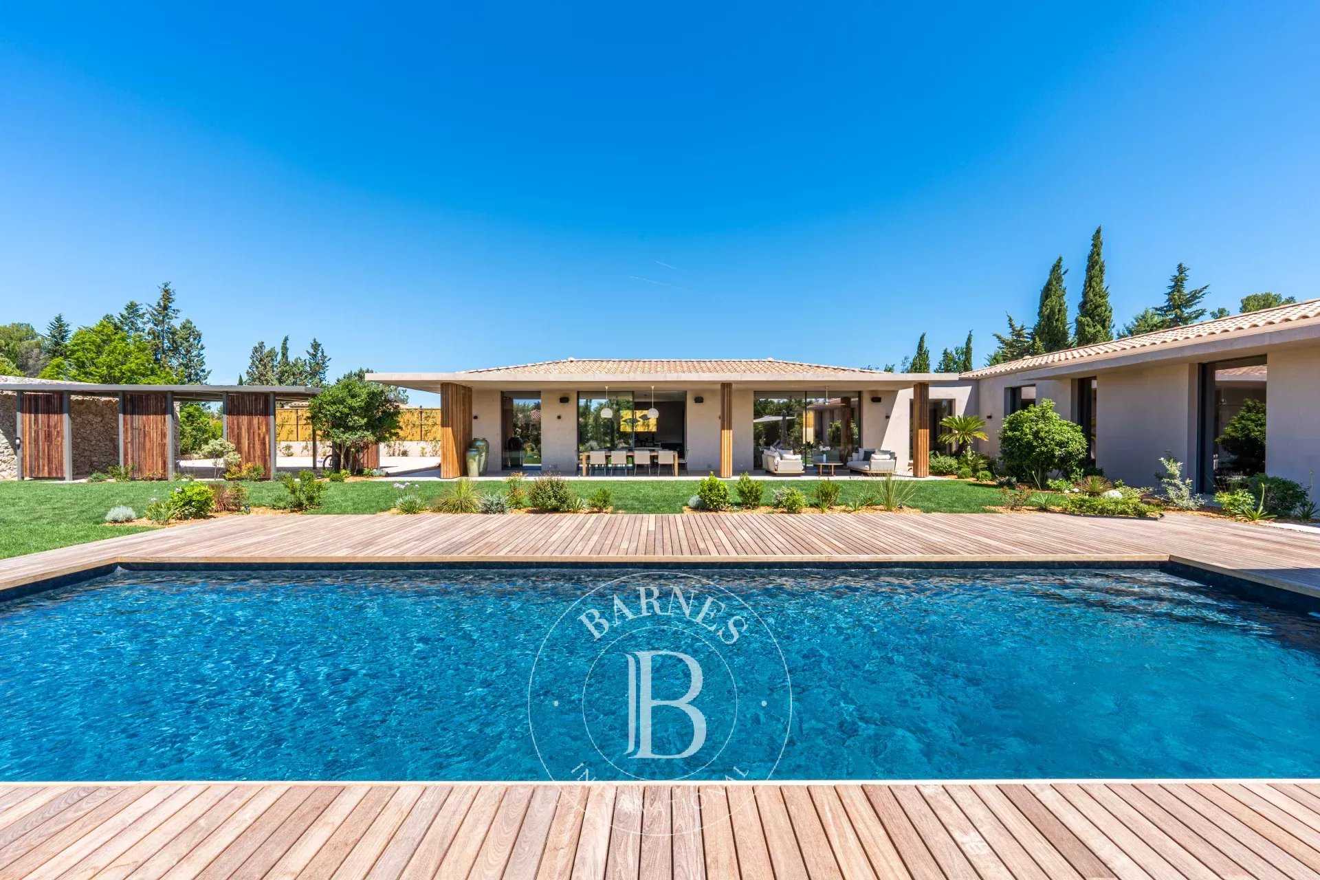 Maison Aix-en-Provence  -  ref 85966127 (picture 1)