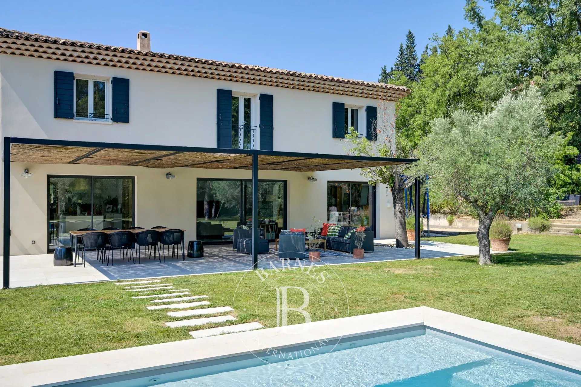 House Aix-en-Provence  -  ref 86101717 (picture 1)