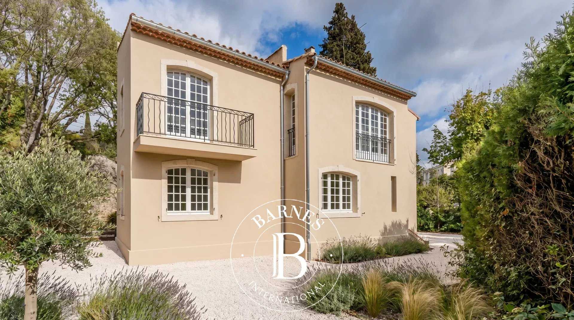 House Aix-en-Provence  -  ref 86700366 (picture 1)