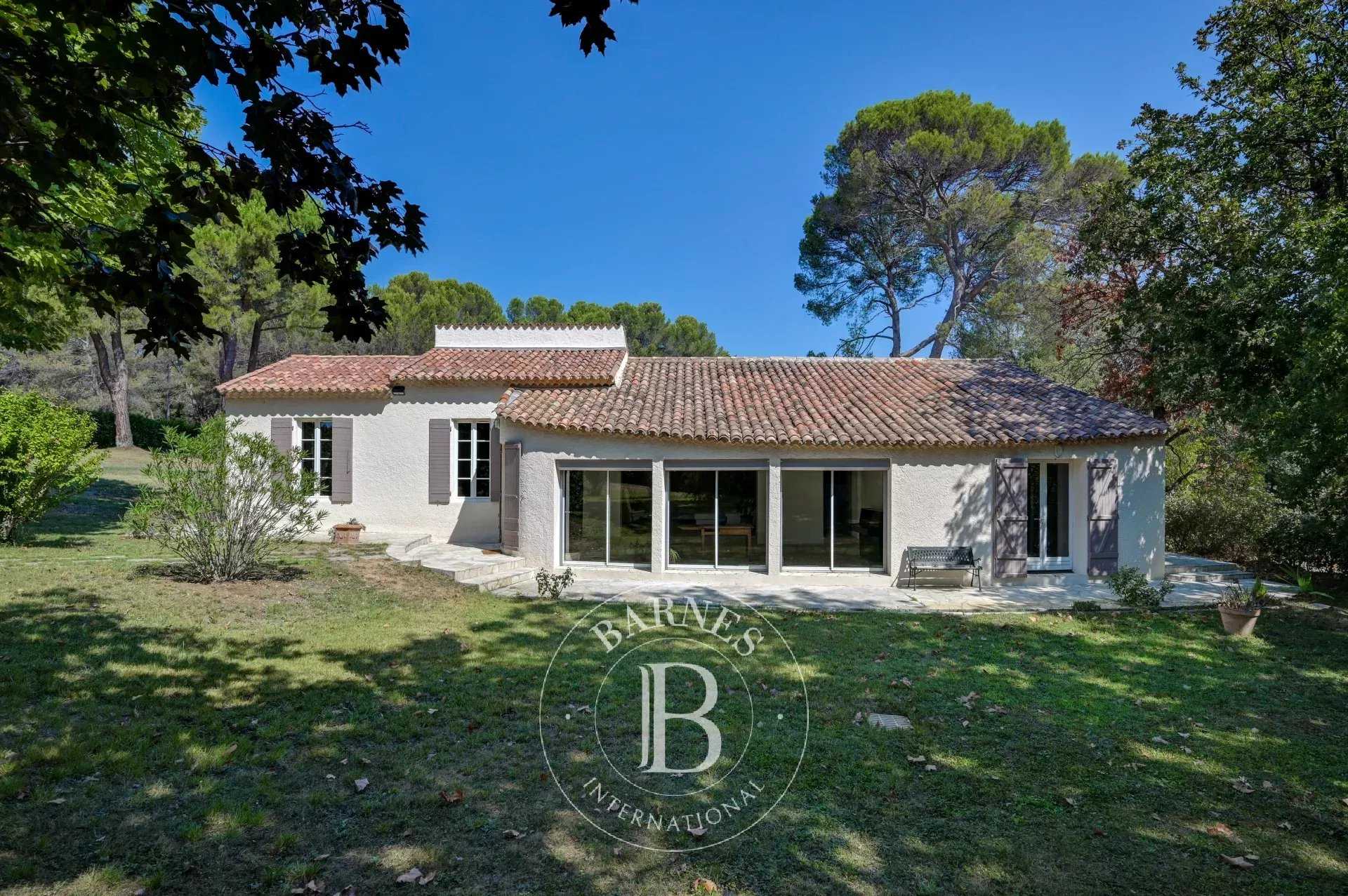 House Aix-en-Provence  -  ref 85901953 (picture 1)