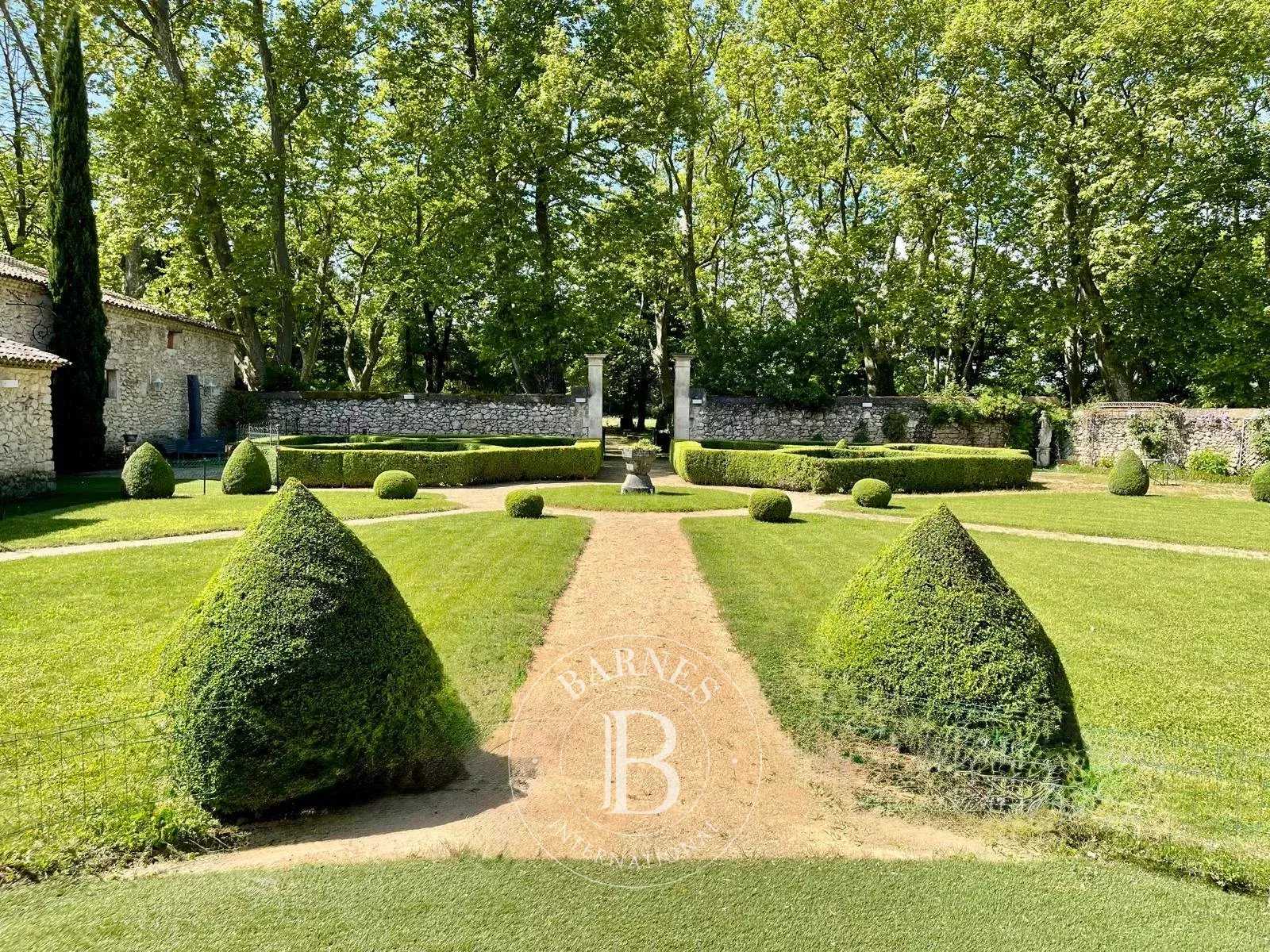 Ensemble immobilier Aix-en-Provence  -  ref 86479226 (picture 2)