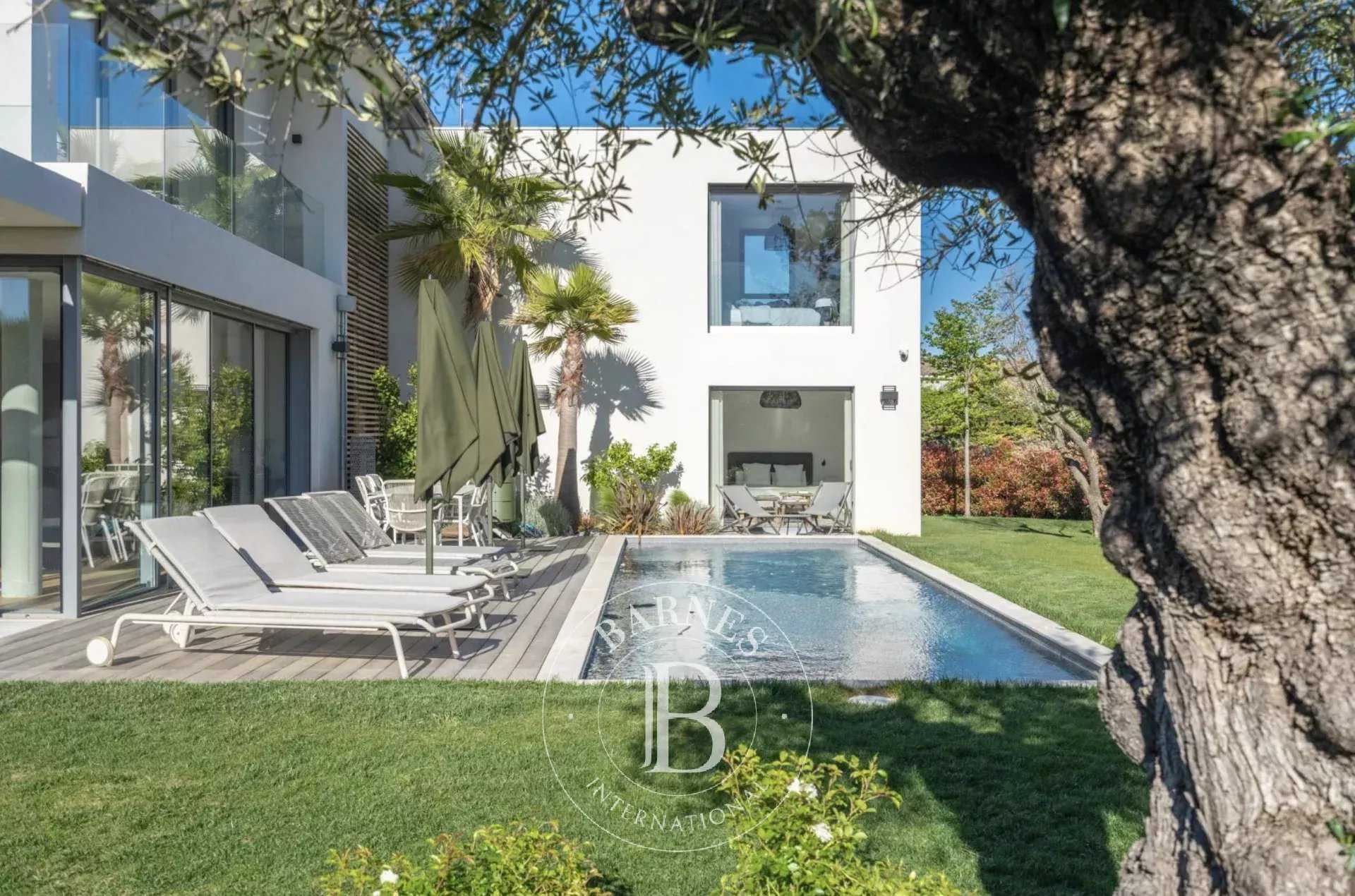 Villa Aix-en-Provence  -  ref 84949257 (picture 3)