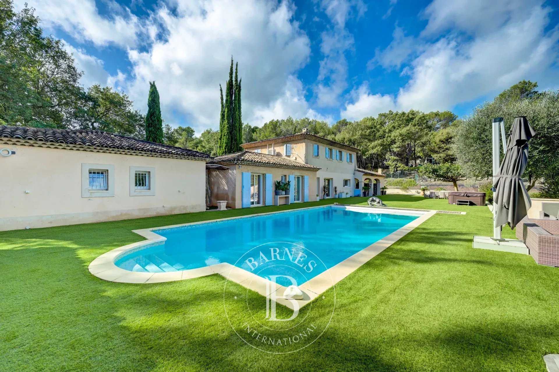 Villa Aix-en-Provence  -  ref 82345661 (picture 3)