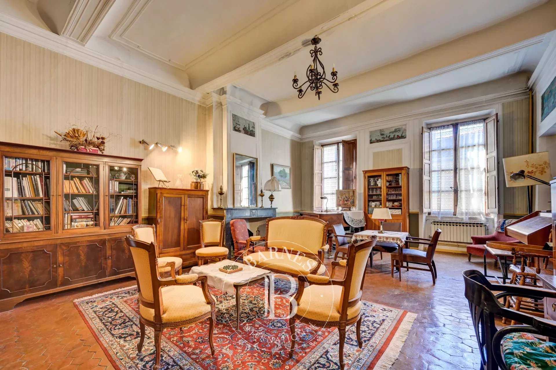 Mansion Aix-en-Provence  -  ref 85651617 (picture 3)