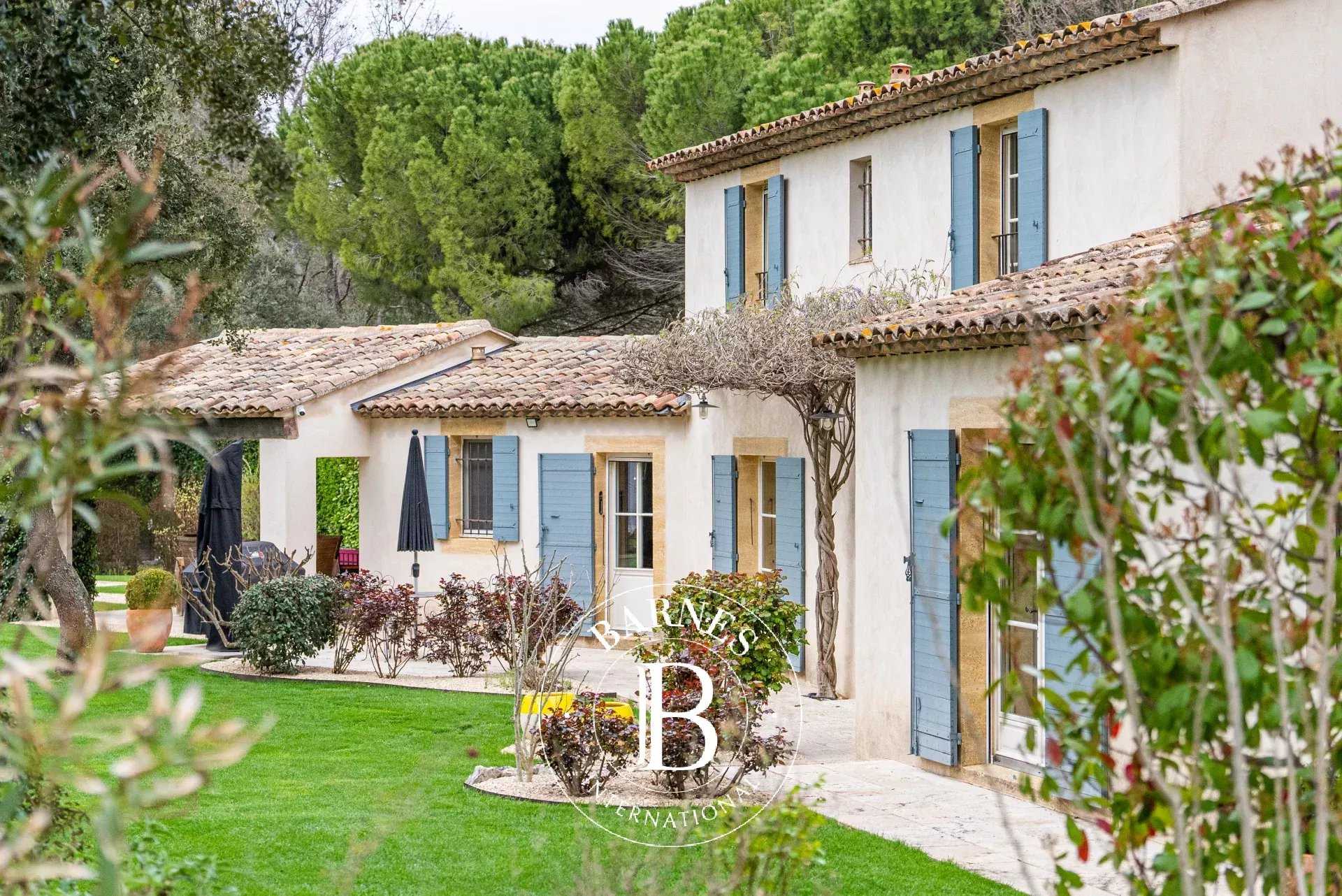 Maison Jouques  -  ref 82211785 (picture 1)