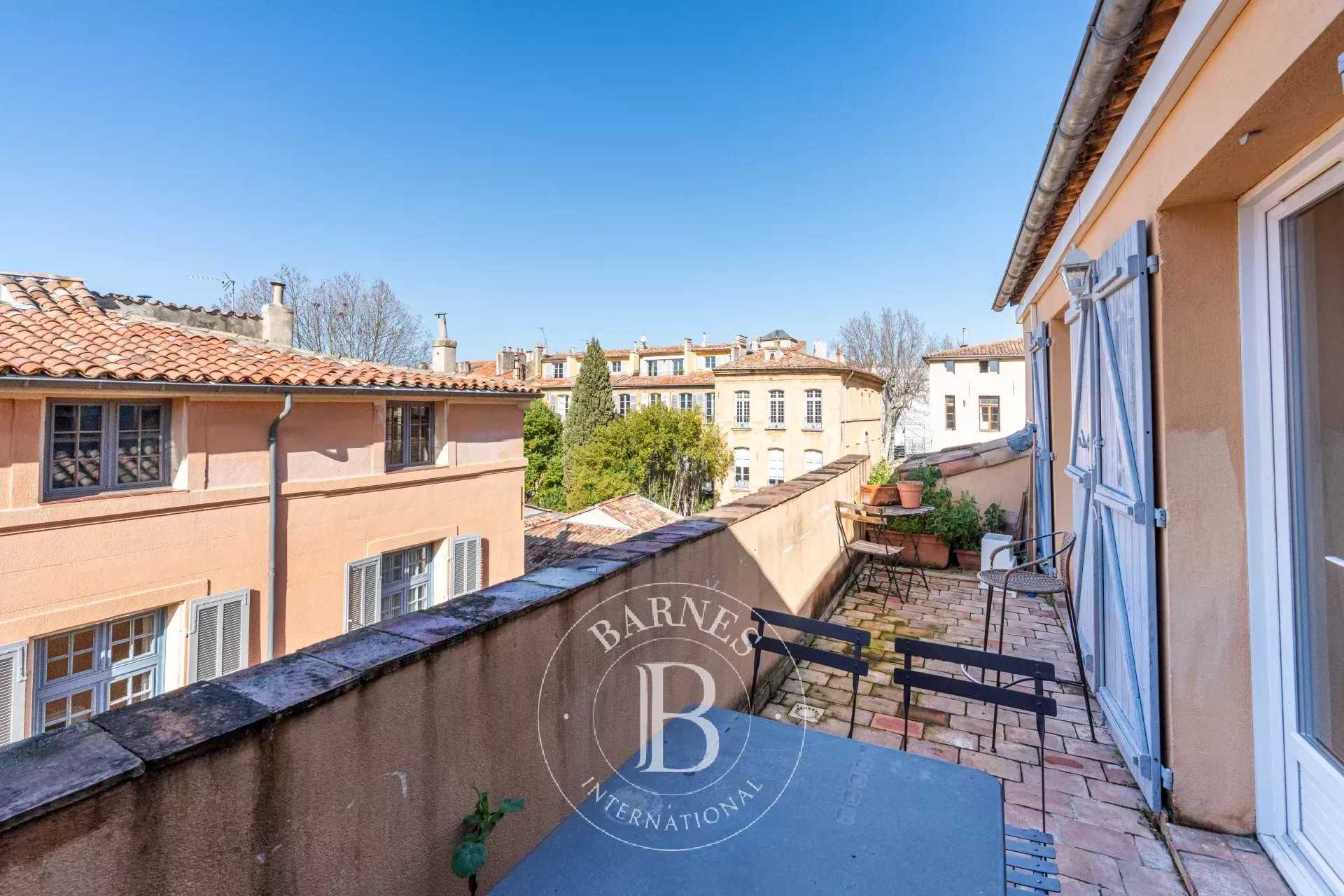 Appartement Aix-en-Provence  -  ref 84244668 (picture 1)