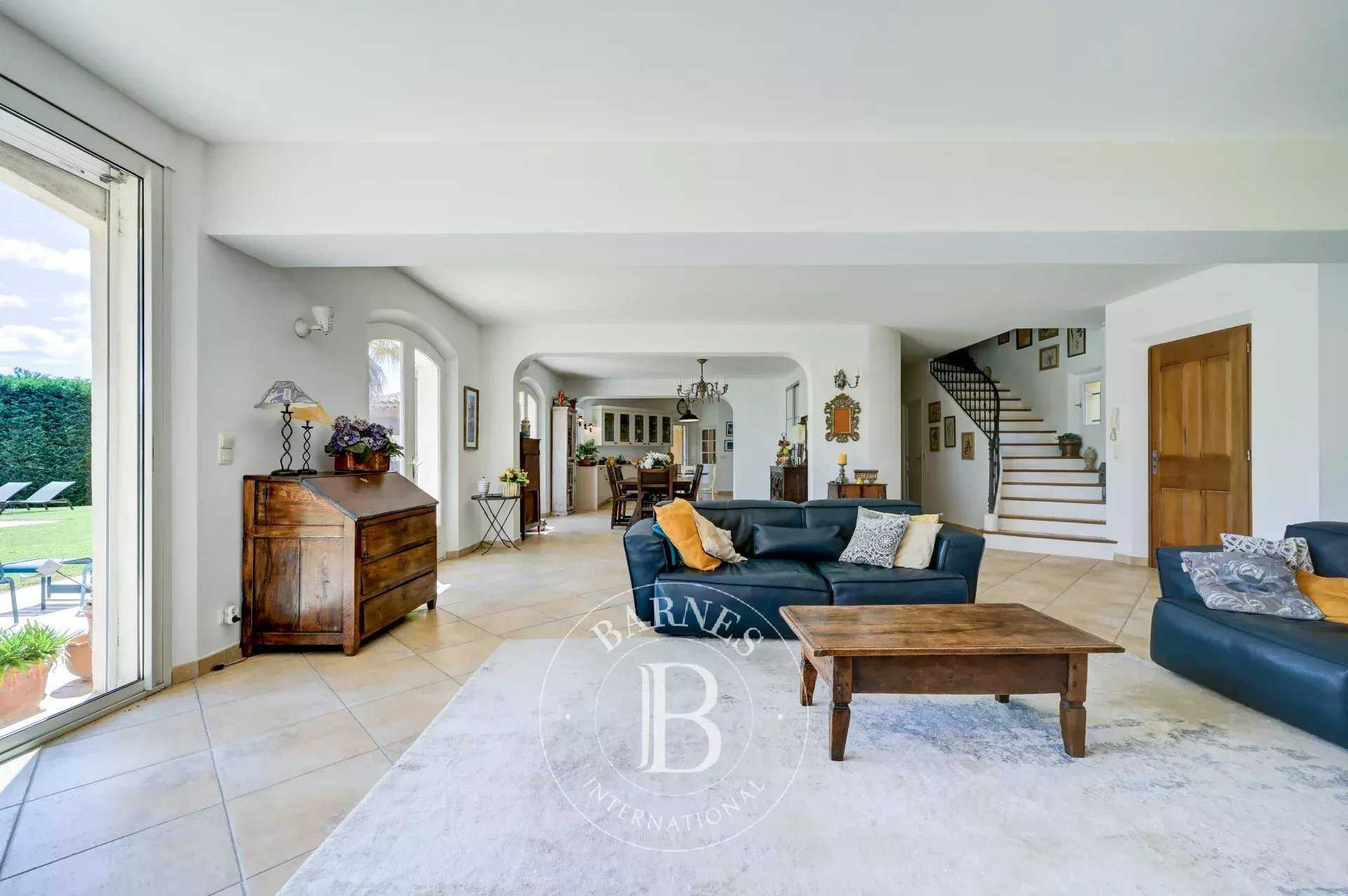 House Aix-en-Provence  -  ref 82417349 (picture 3)