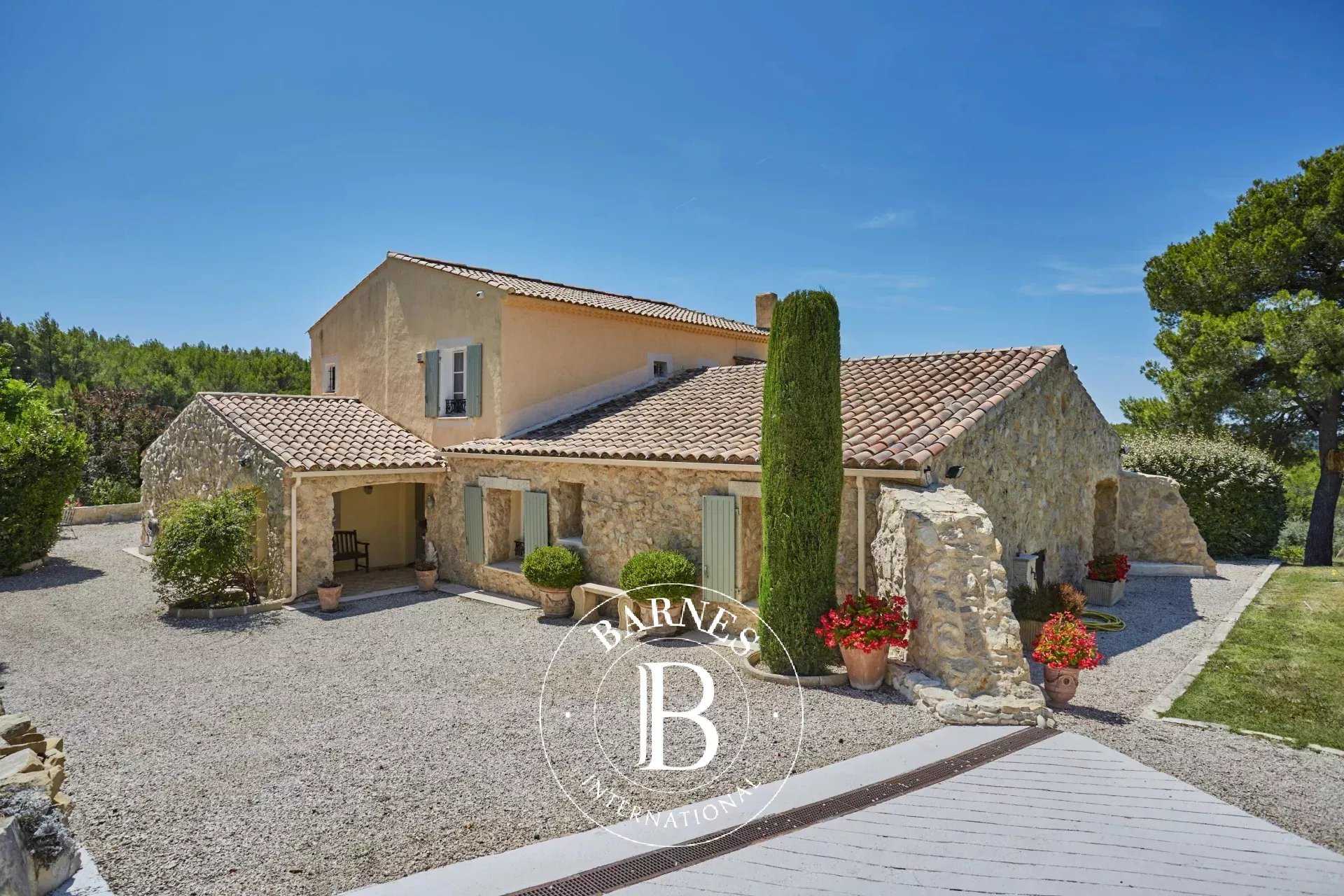 Propriété Aix-en-Provence  -  ref 86901039 (picture 1)