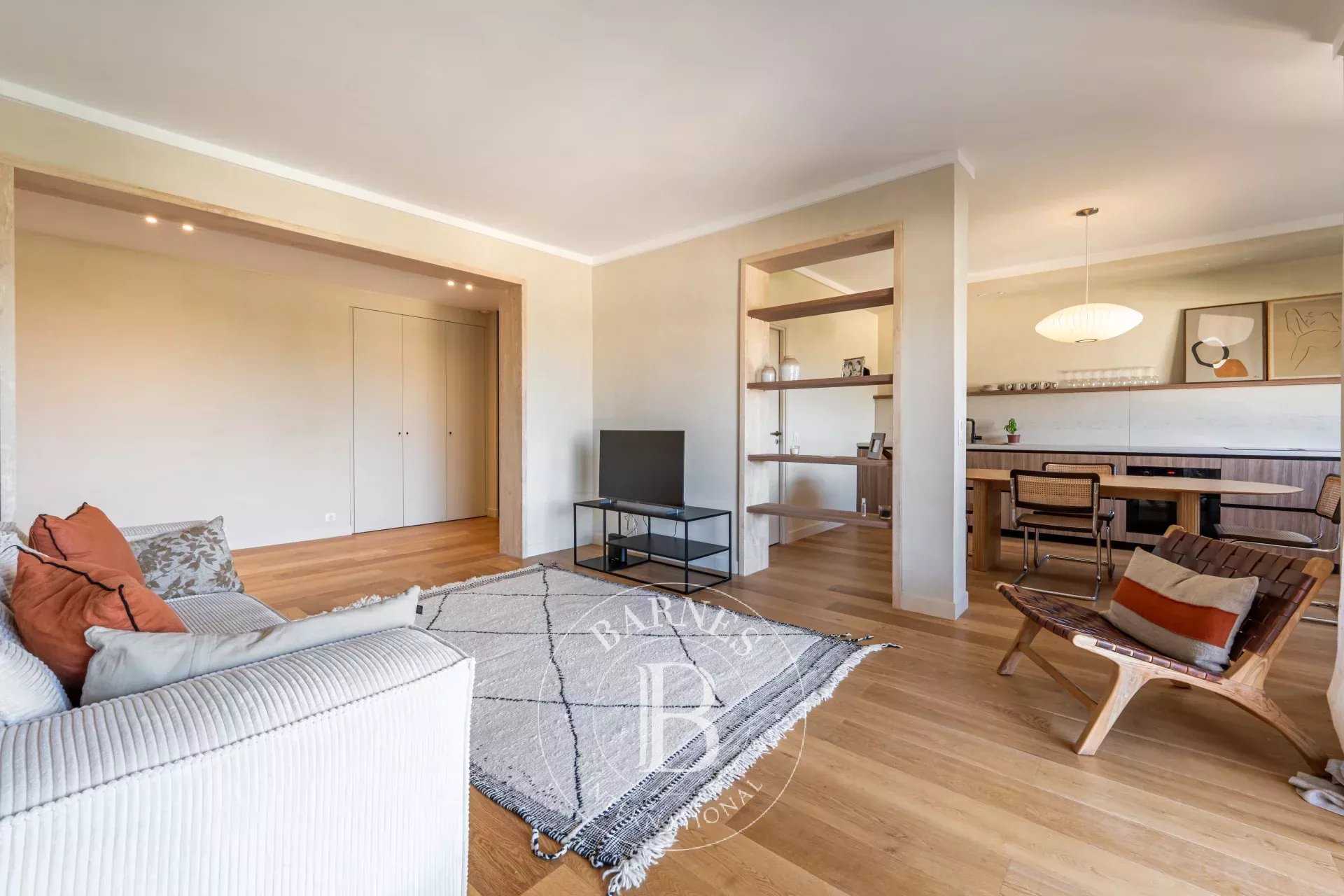 Apartment Aix-en-Provence  -  ref 86040747 (picture 2)