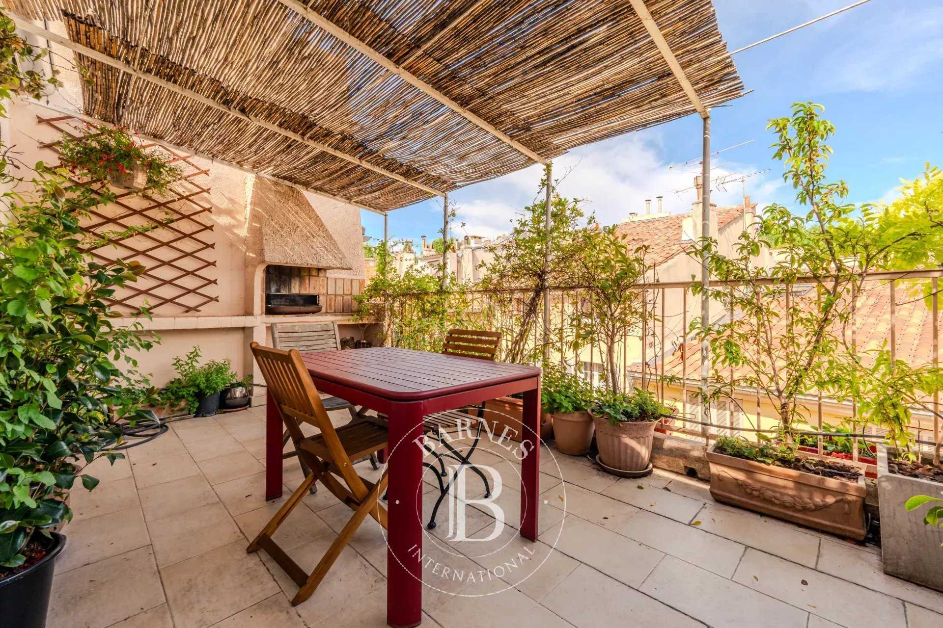 Appartement Aix-en-Provence  -  ref 85923470 (picture 1)