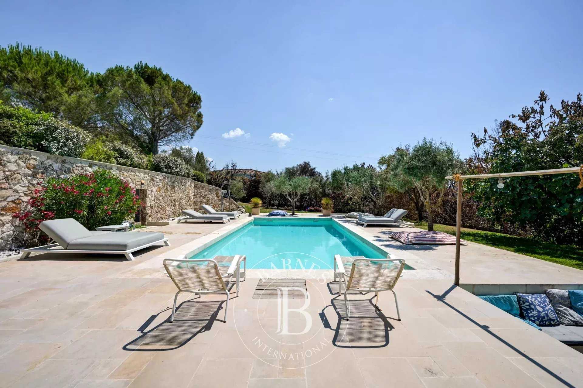House Aix-en-Provence  -  ref 85507973 (picture 2)