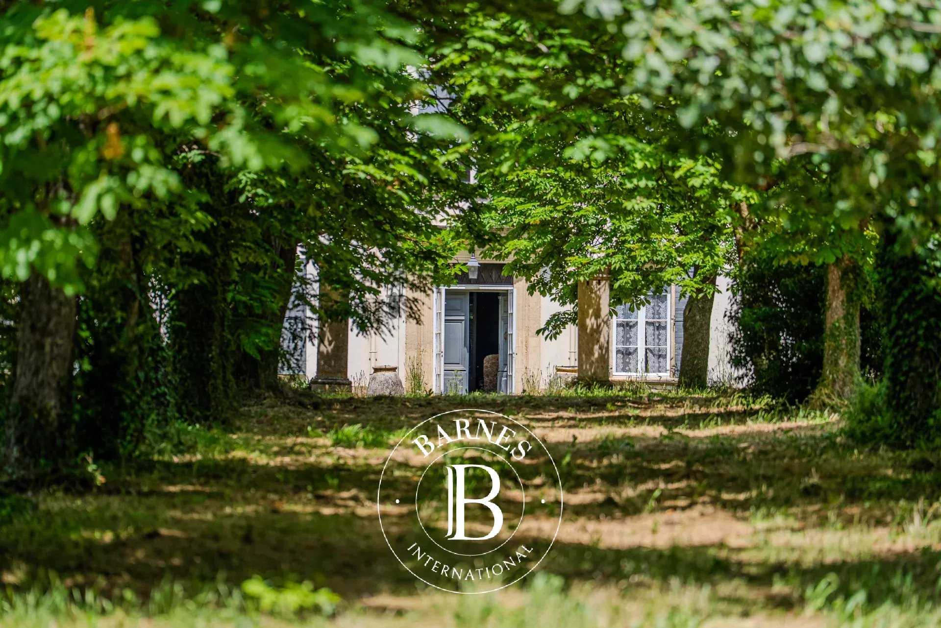 Bastide Lourmarin  -  ref 84579224 (picture 3)