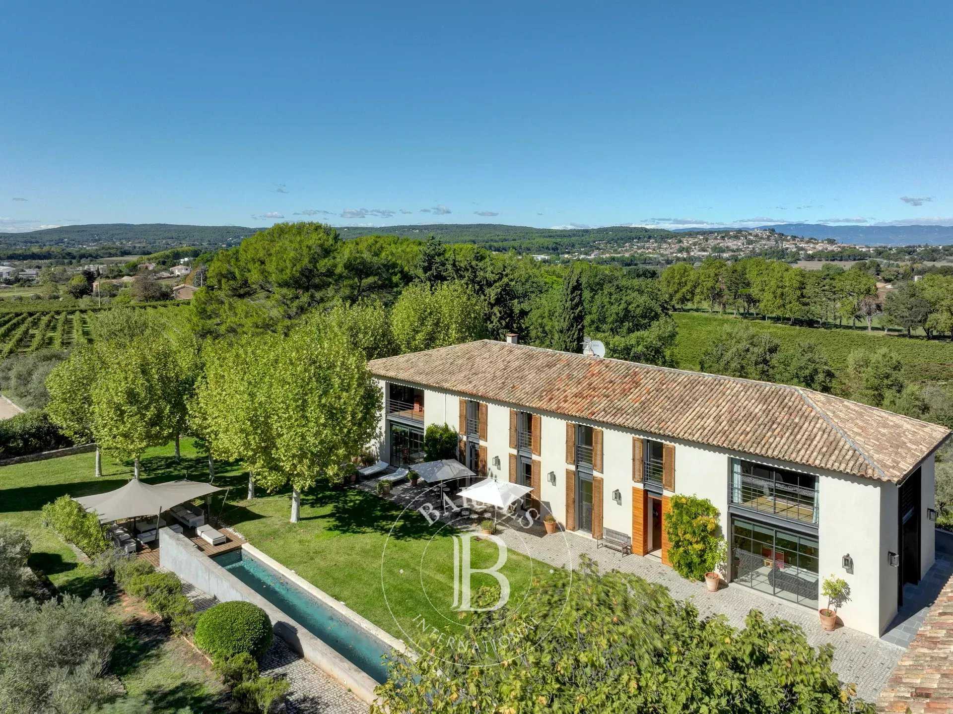 House Aix-en-Provence  -  ref 84322399 (picture 1)