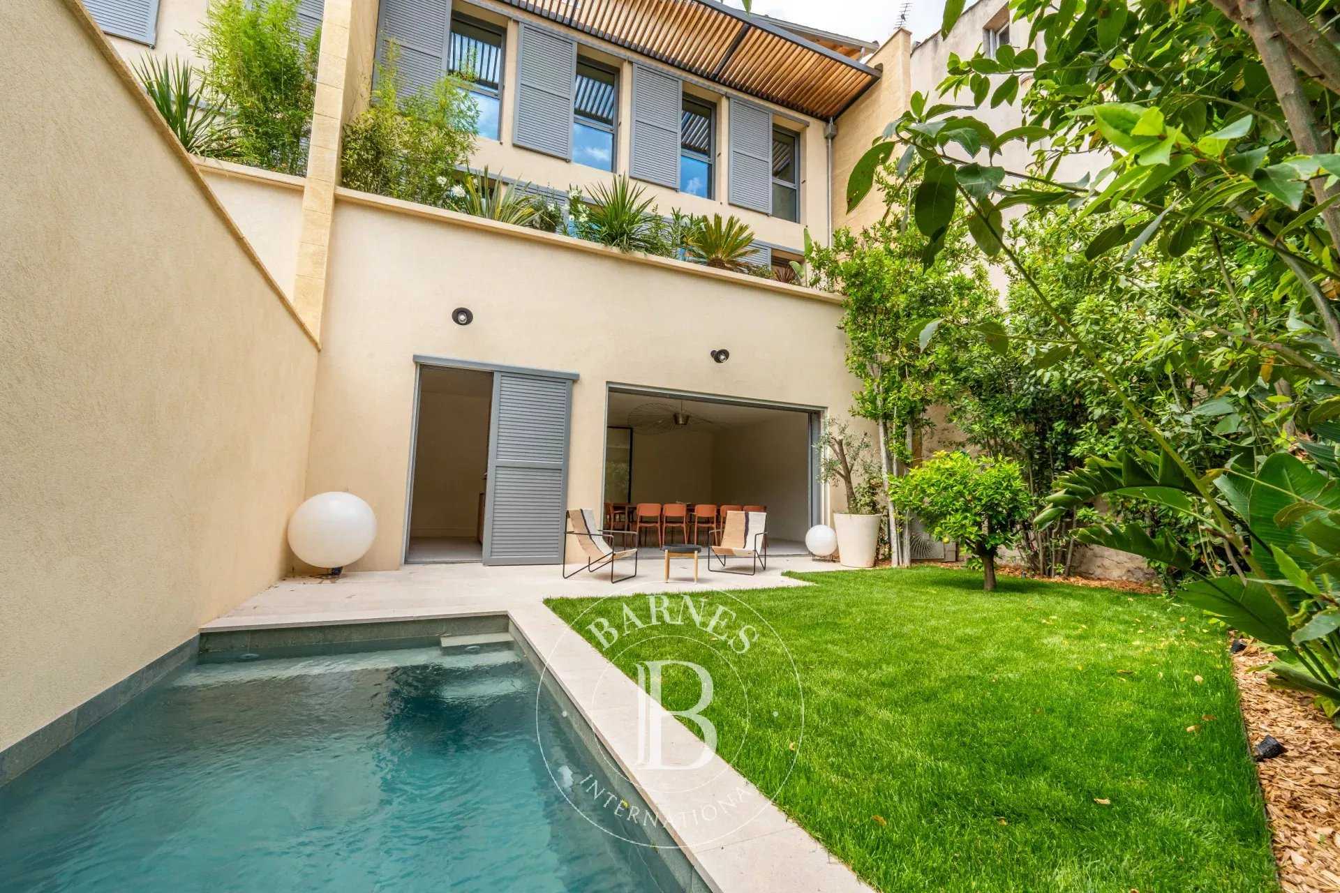 Maison de ville Aix-en-Provence  -  ref 85954722 (picture 1)