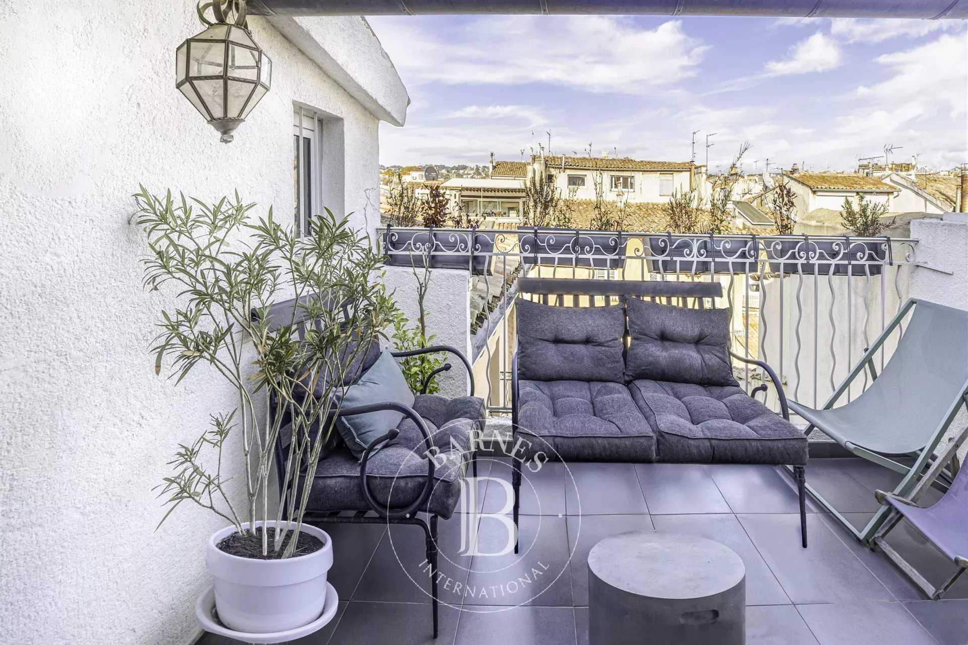 Apartment Aix-en-Provence  -  ref 86449556 (picture 1)