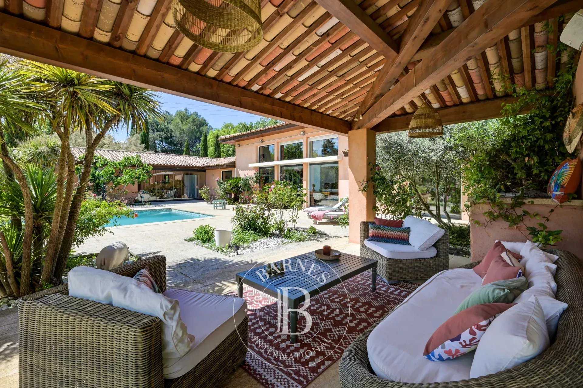 Maison Aix-en-Provence  -  ref 85579882 (picture 2)