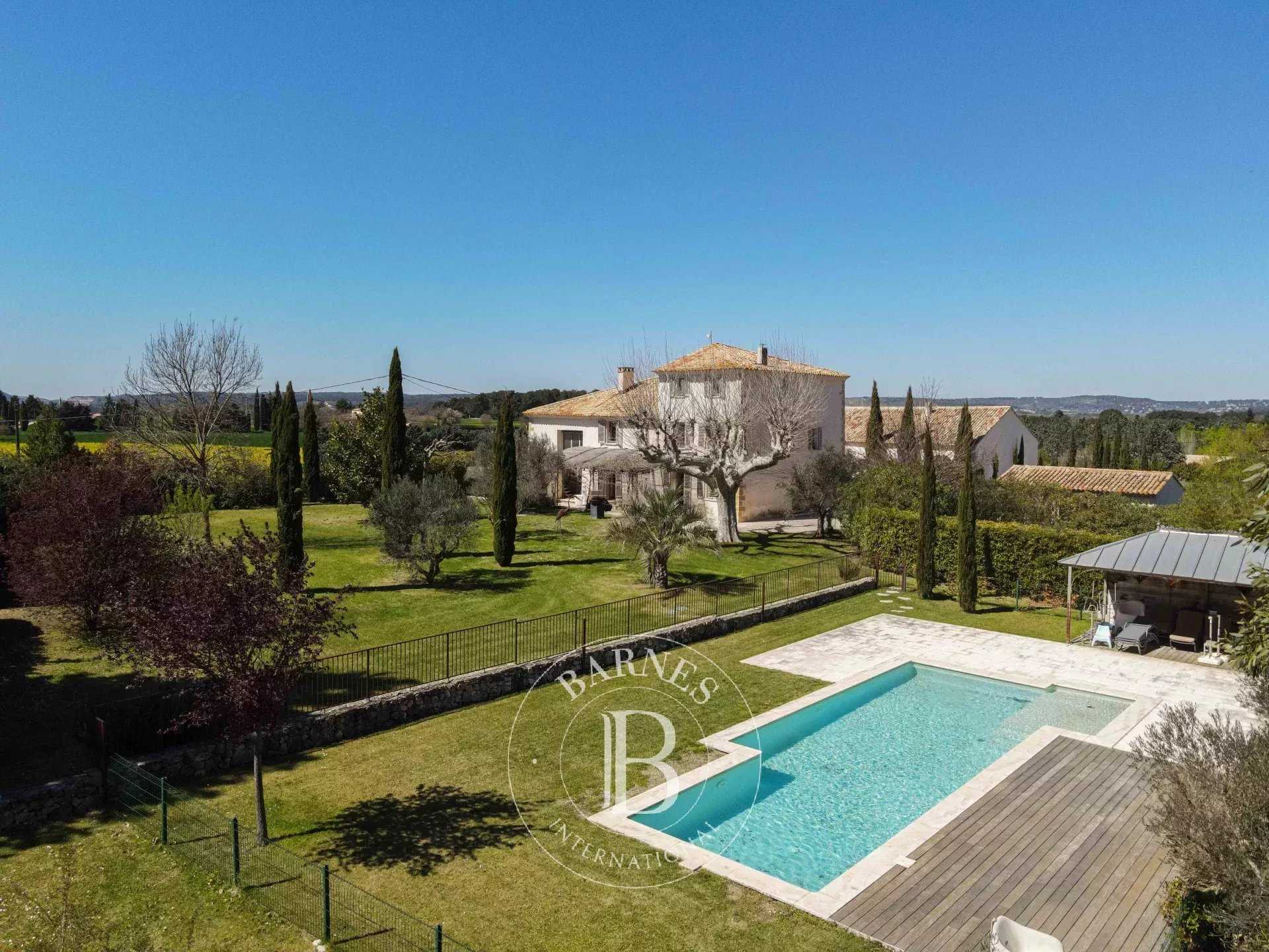 Maison Aix-en-Provence  -  ref 85363698 (picture 1)