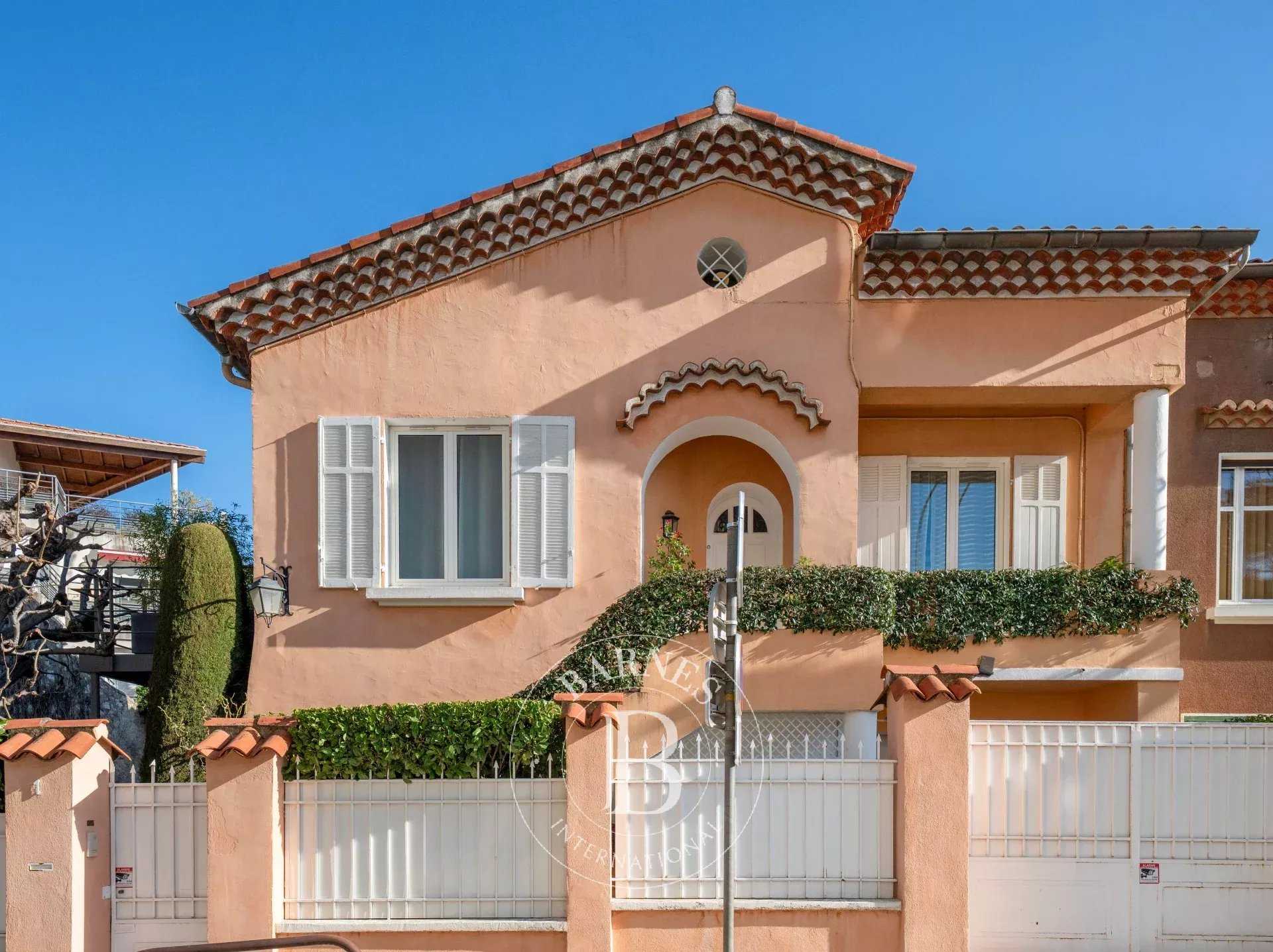 Townhouse Aix-en-Provence  -  ref 86900794 (picture 1)