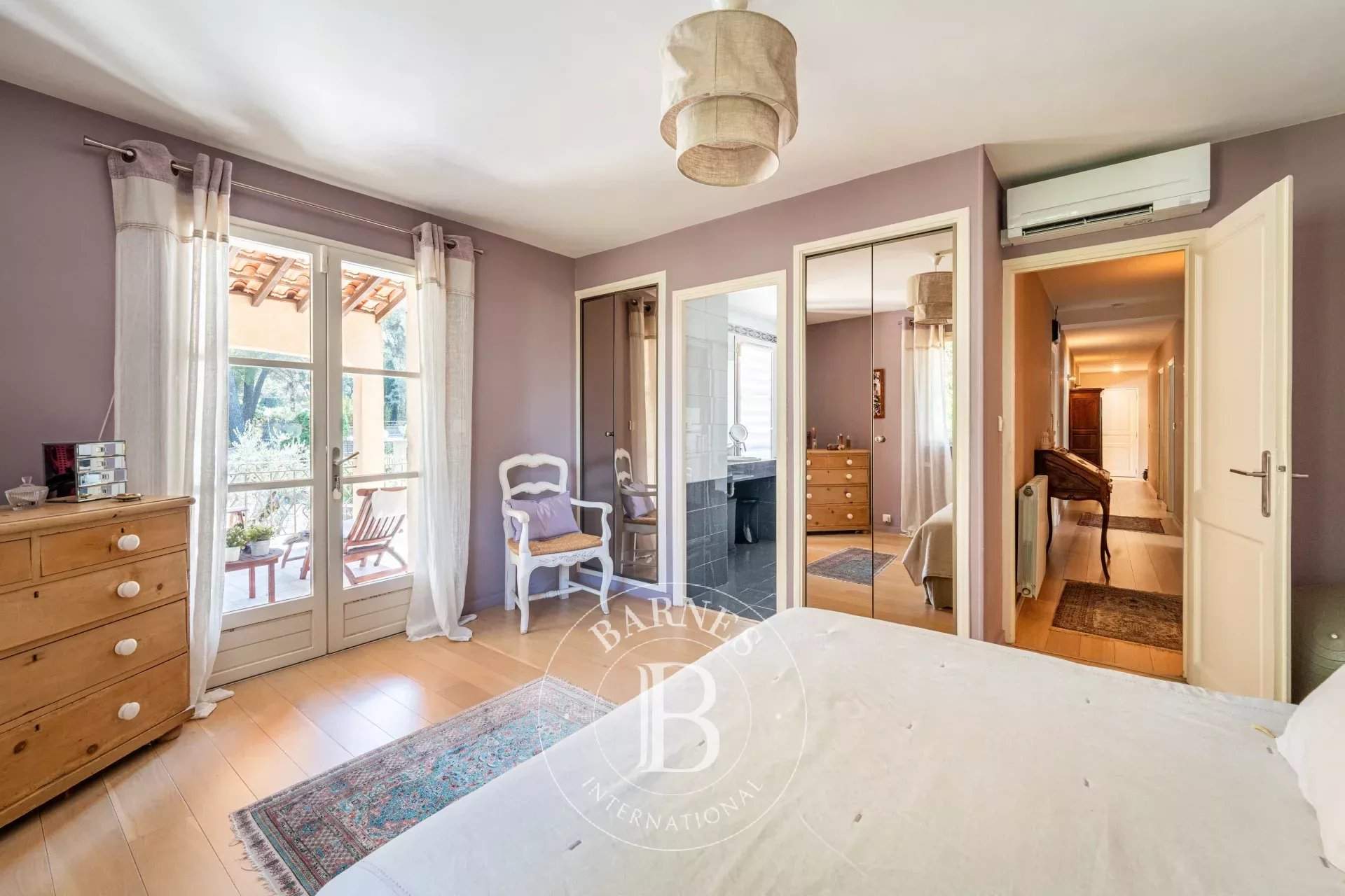 Aix-en-Provence  - House 5 Bedrooms - picture 16