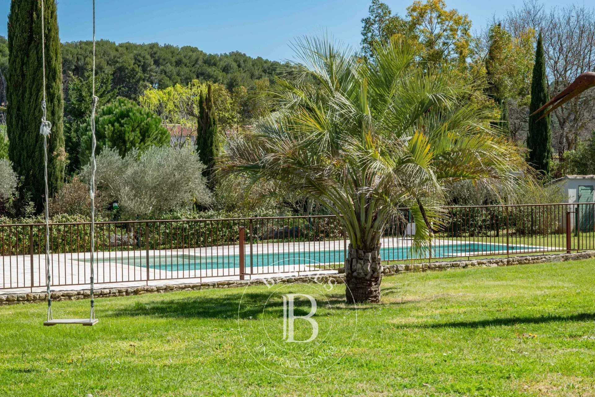 Aix-en-Provence  - House 14 Bedrooms - picture 15