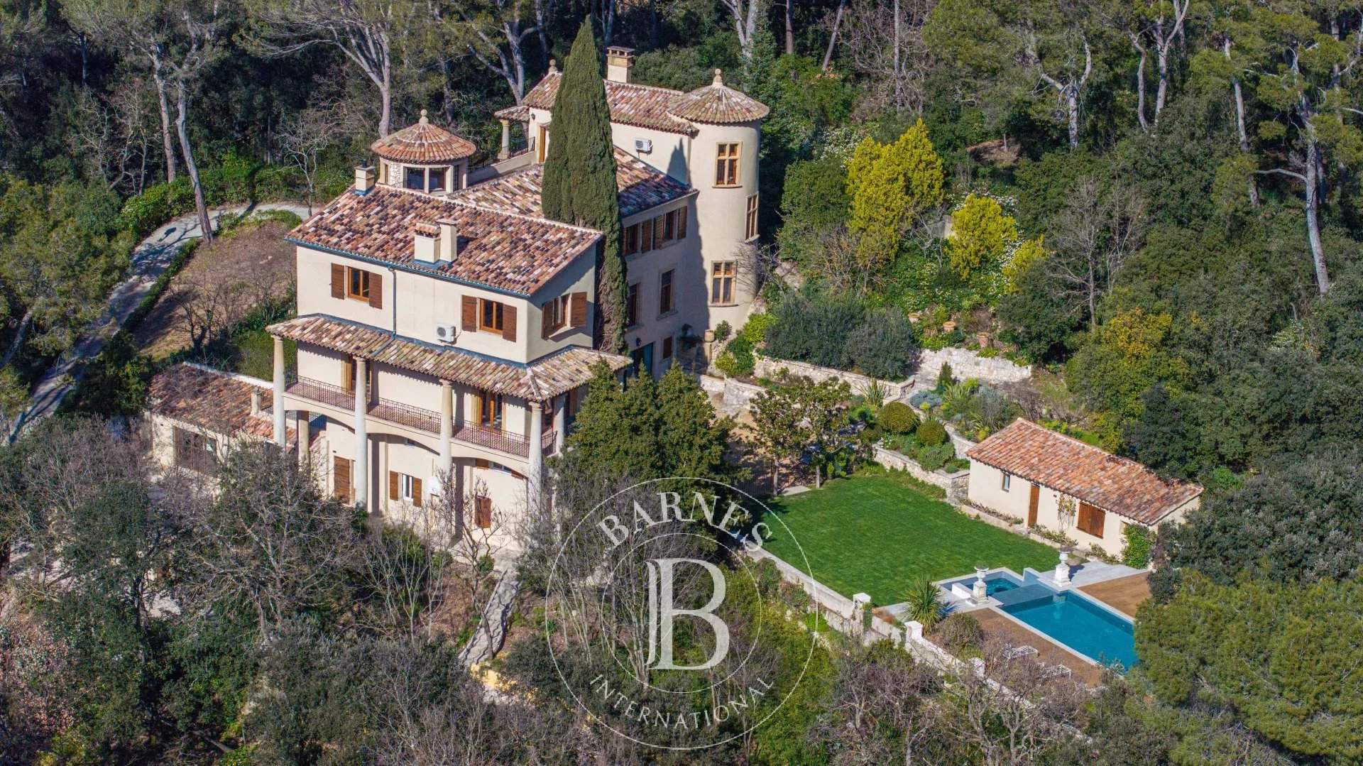 Aix-en-Provence  - House 7 Bedrooms - picture 17