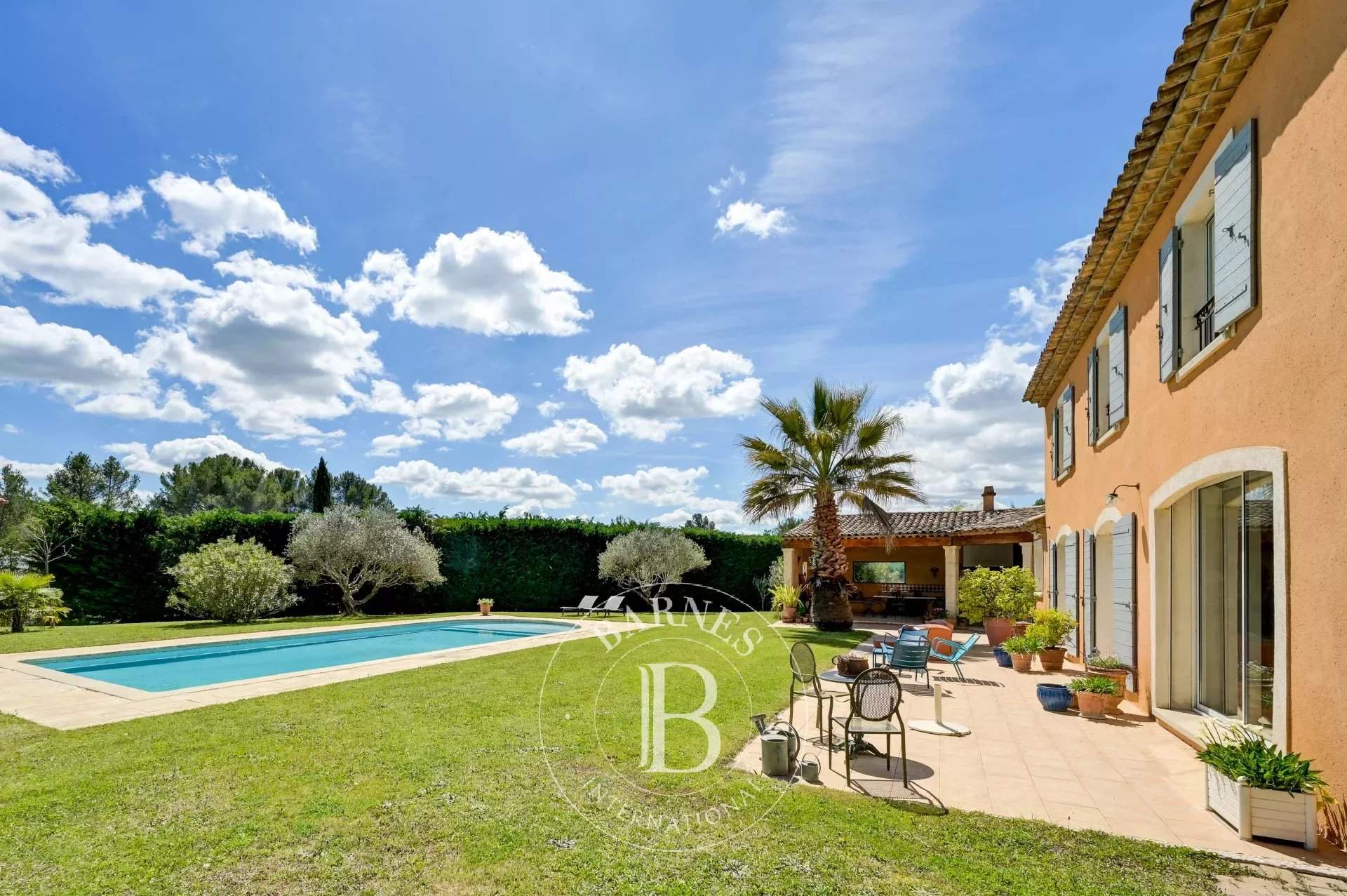 Aix-en-Provence  - House 4 Bedrooms - picture 3