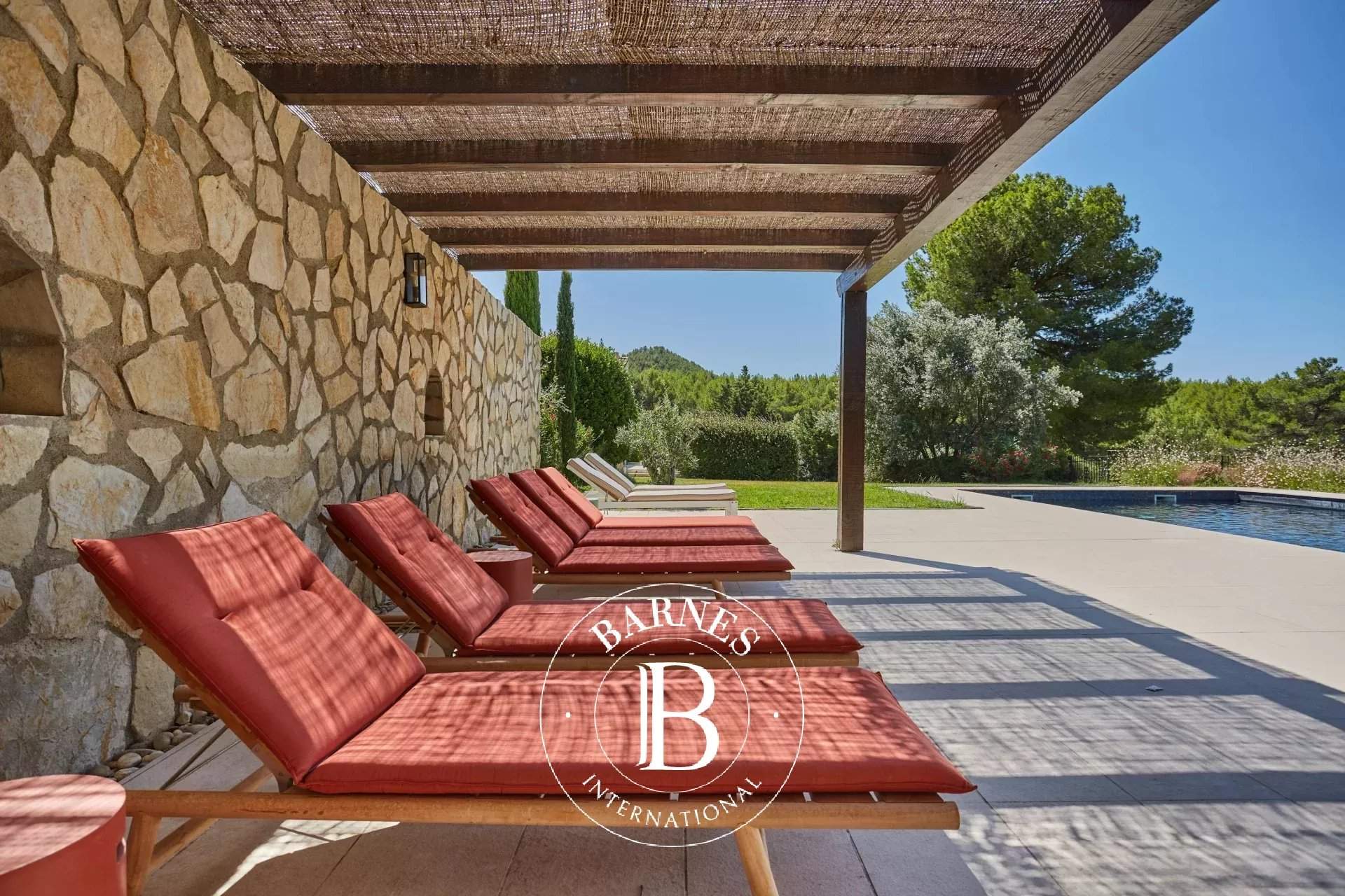Aix-en-Provence  - Property 6 Bedrooms - picture 11