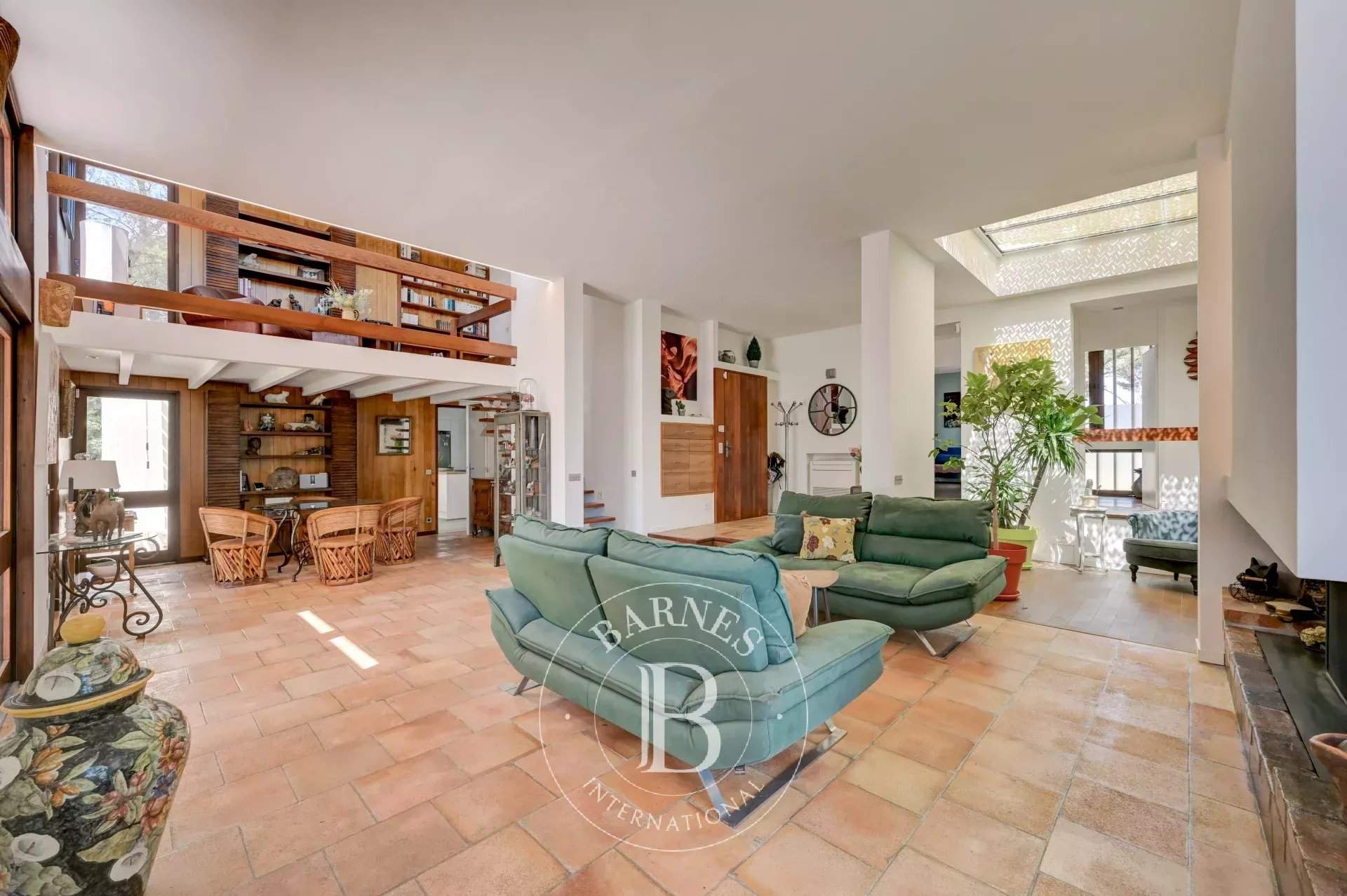 Aix-en-Provence  - House 4 Bedrooms - picture 5