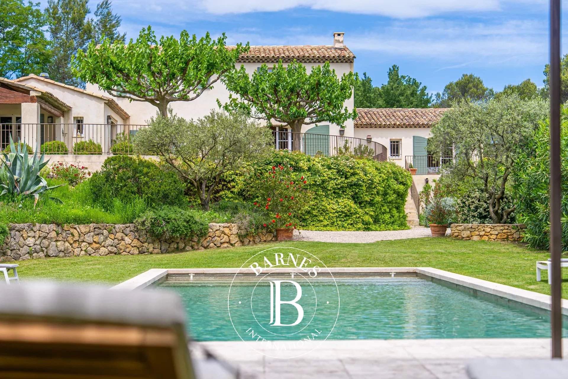 Aix-en-Provence  - House 6 Bedrooms - picture 14