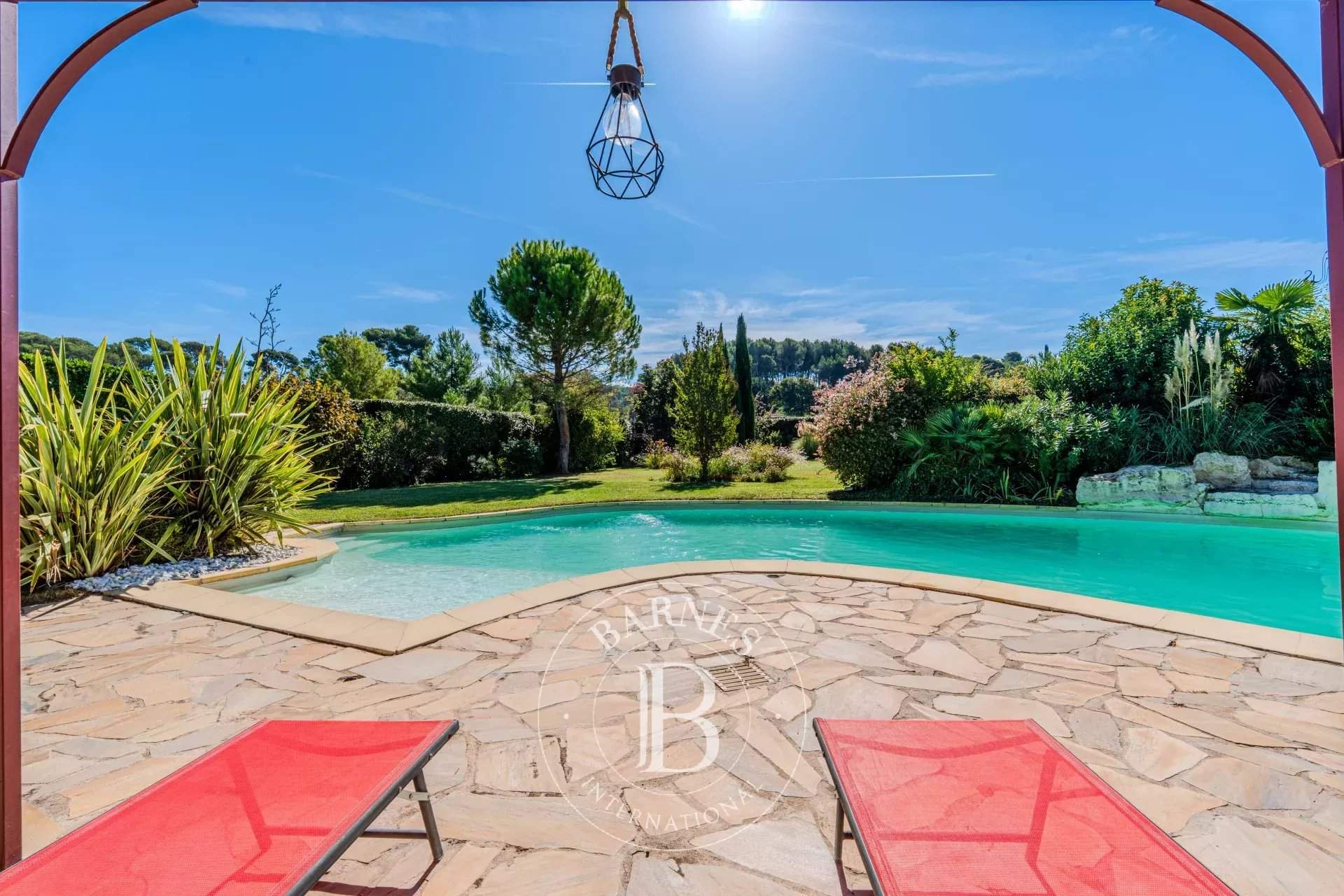 Aix-en-Provence  - House 6 Bedrooms - picture 2