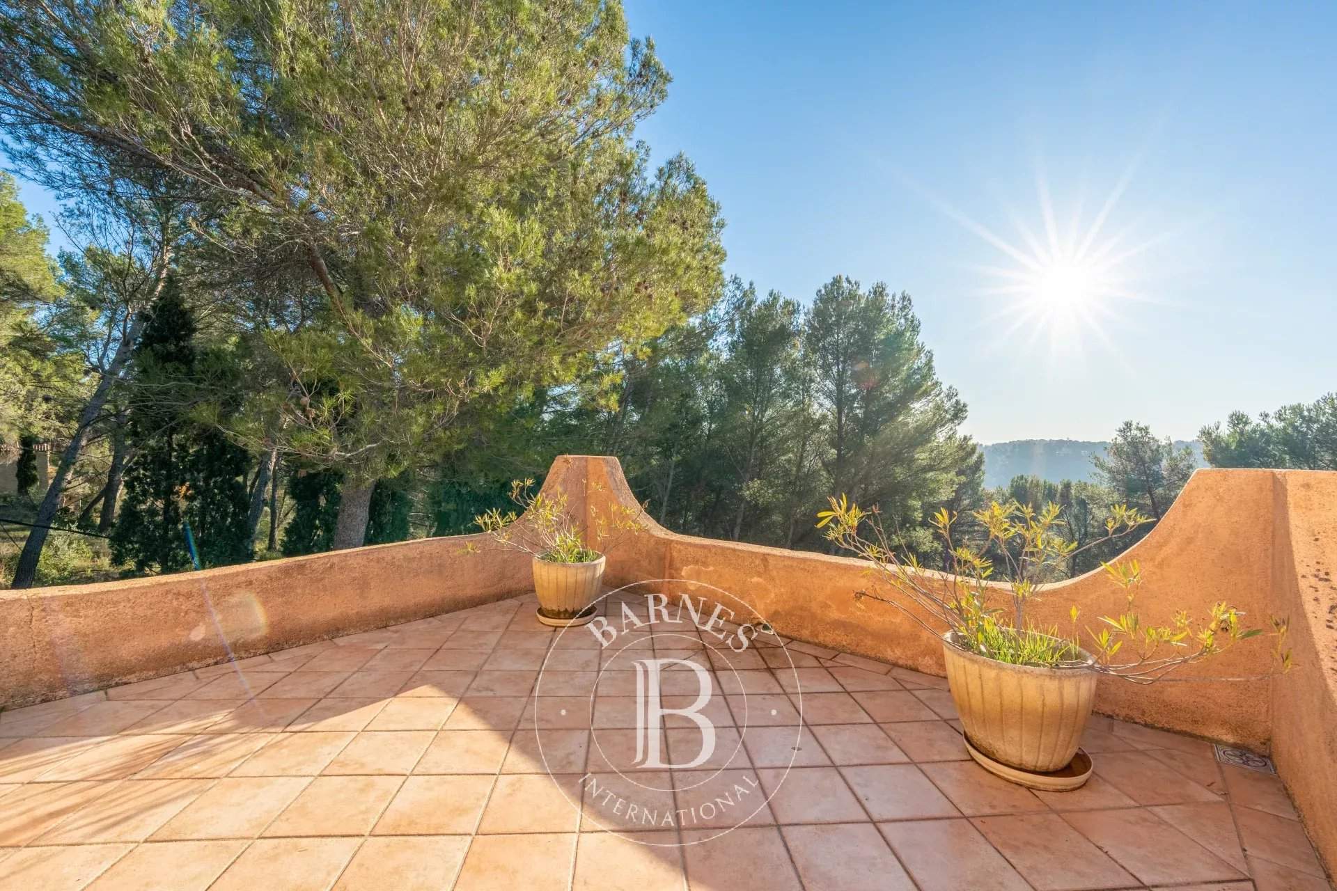 Aix-en-Provence  - House 6 Bedrooms - picture 16
