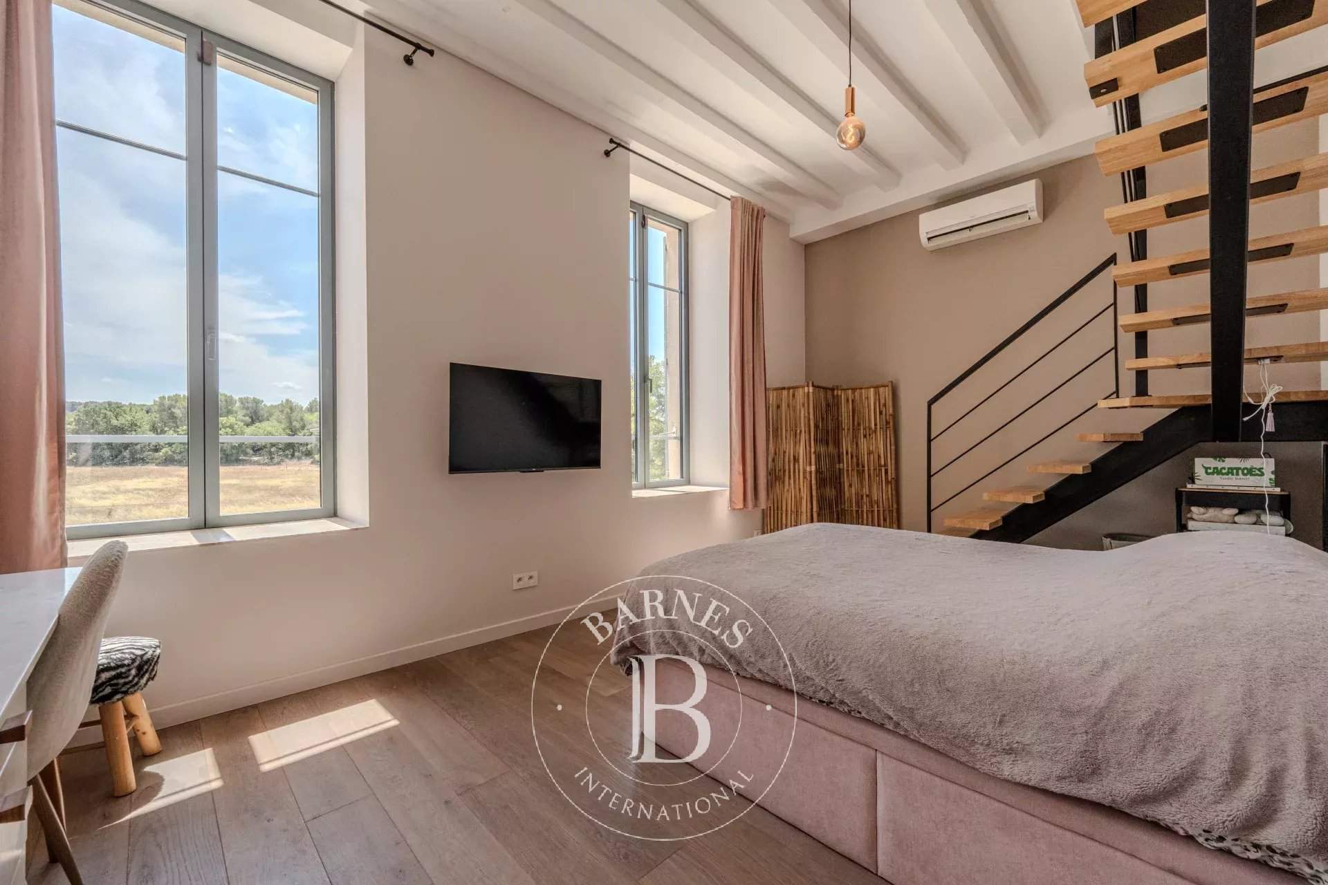 Lourmarin  - Property 4 Bedrooms - picture 19