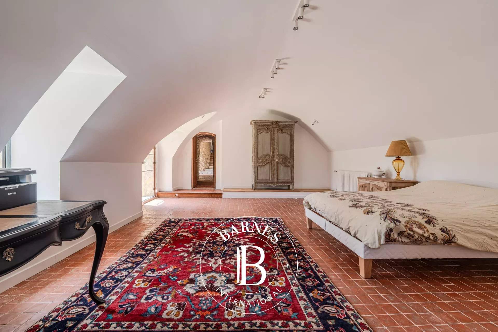 Aix-en-Provence  - Property 7 Bedrooms - picture 13