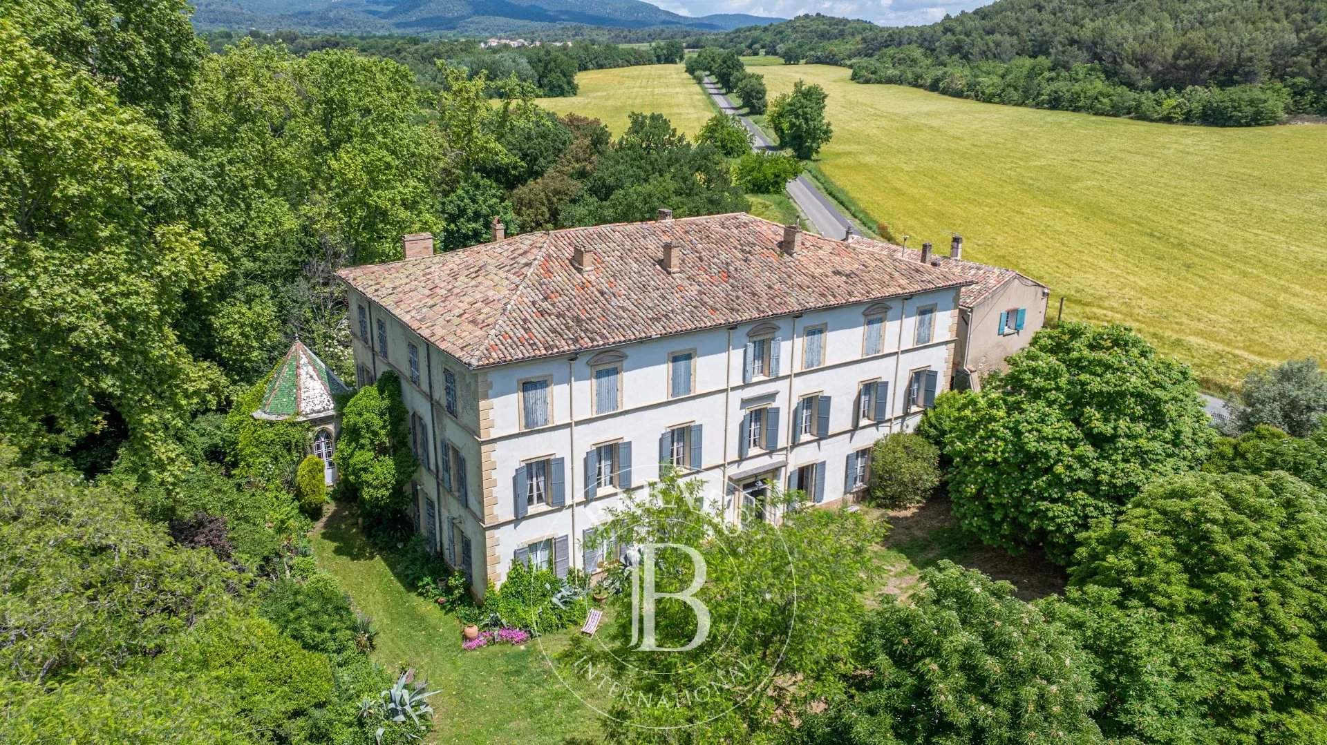 Lourmarin  - Bastide  - picture 1